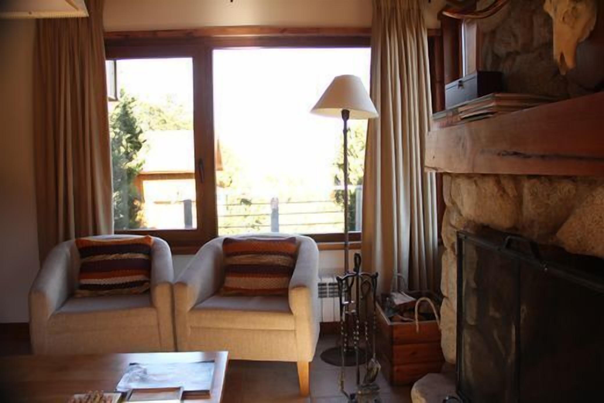 Las Morillas Huemul Lodge