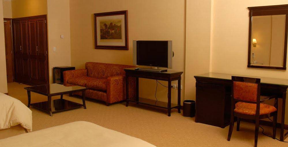 Status Hotel Casino
