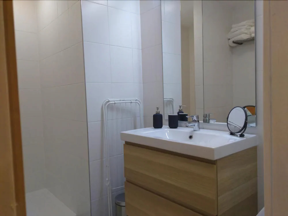 Sabines Apartments