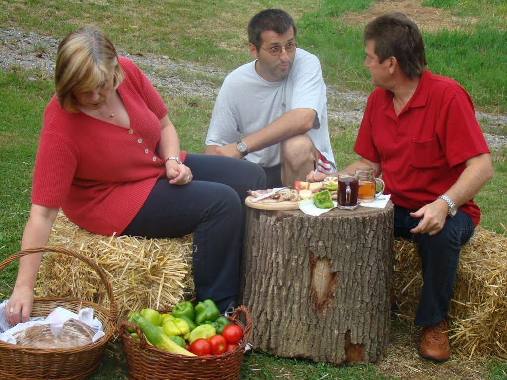 Bauernhof Spezialitätenhof Familie Eichmann