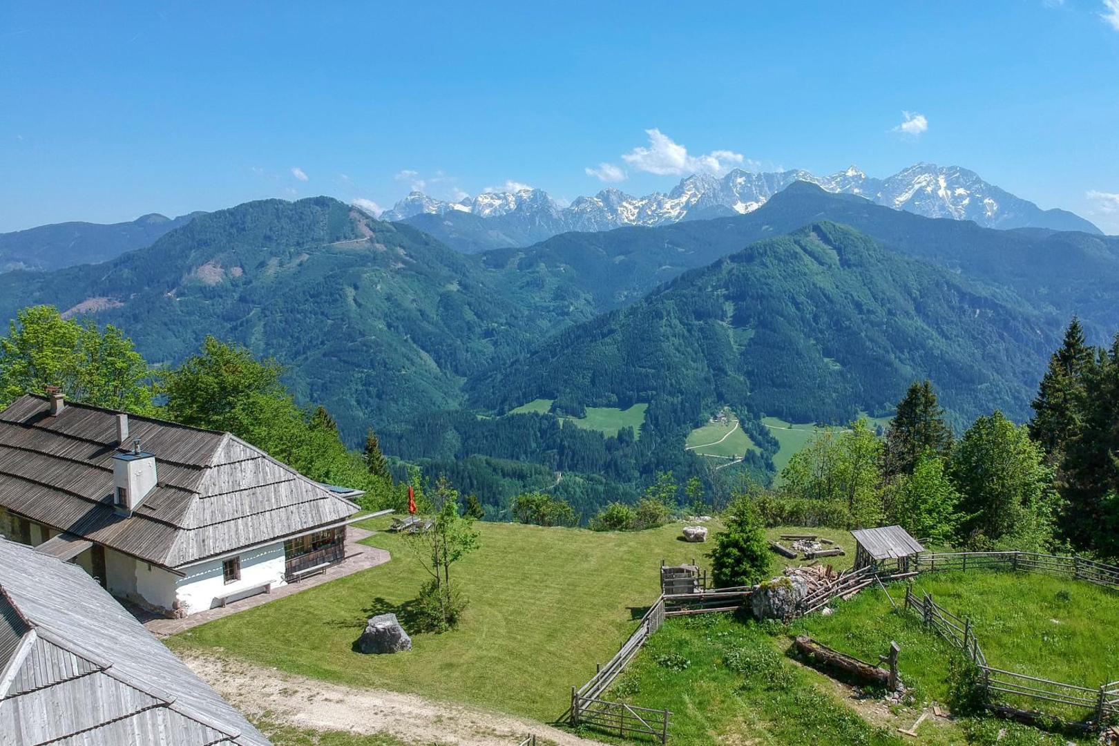 Obiralmhütte Meierhof