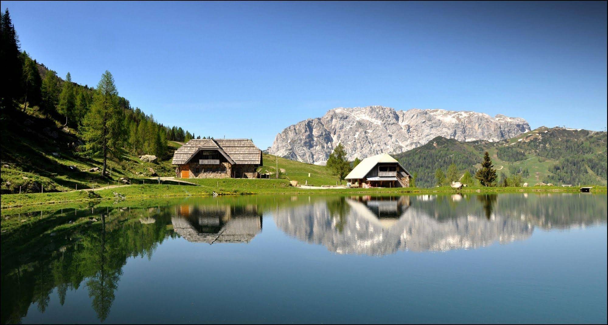 Enzianbrenner Bed & Breakfast