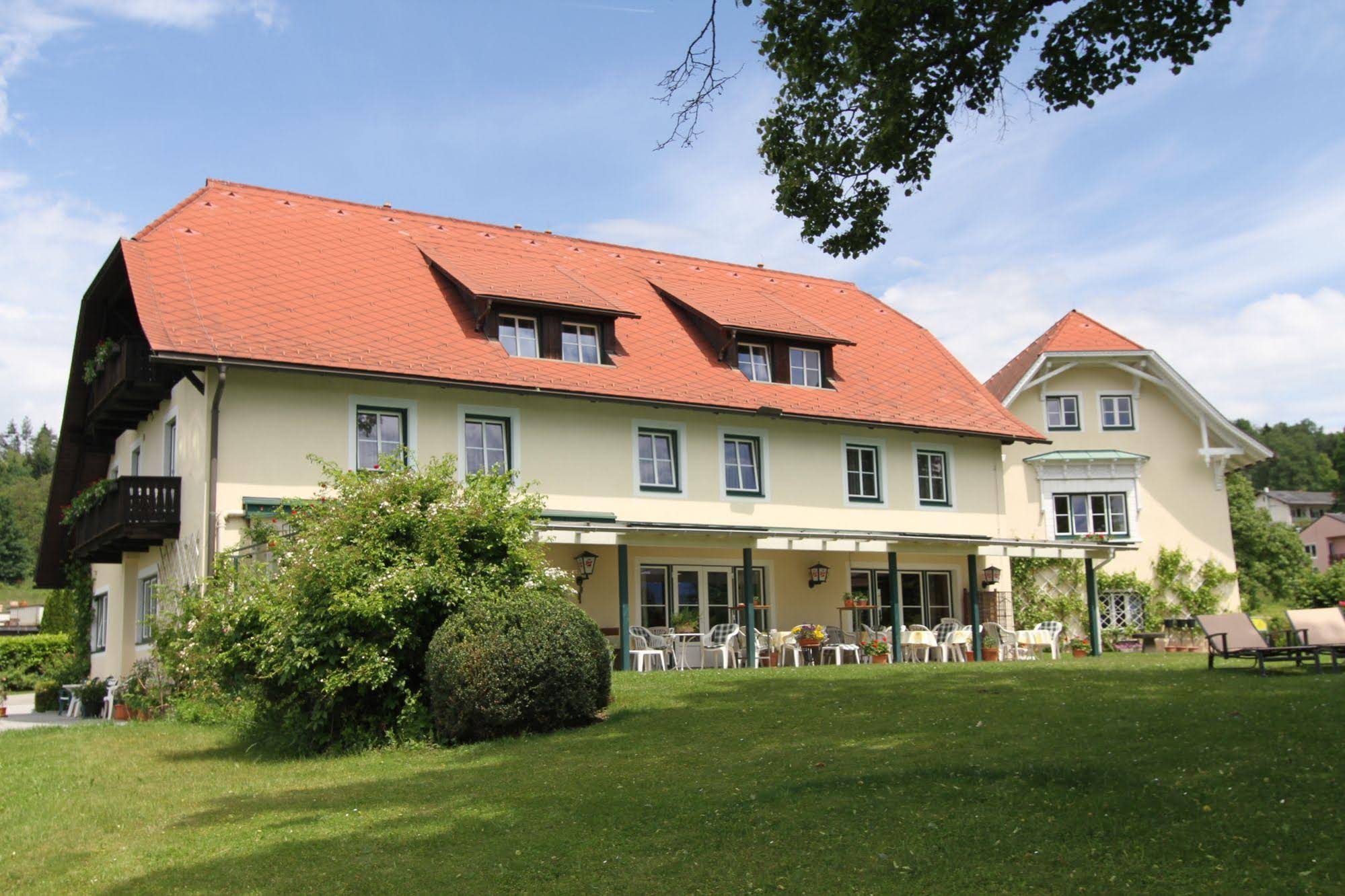 Landhaus Strussnighof