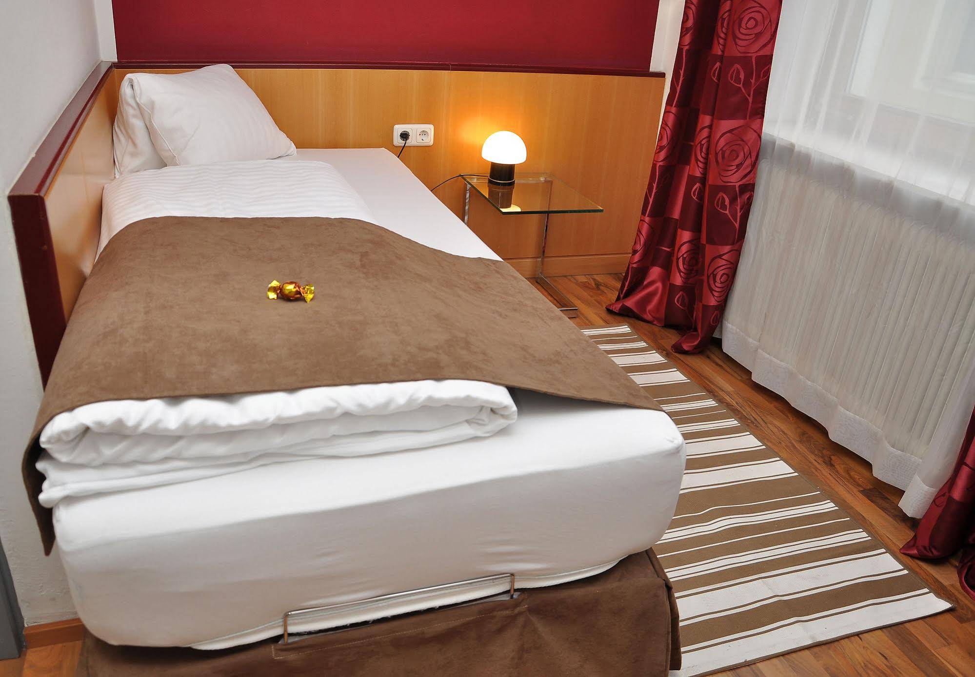Hotel Torwirt