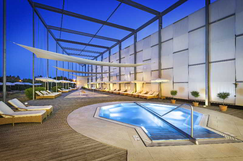Therme Laa – Hotel I Silent Spa I Villas
