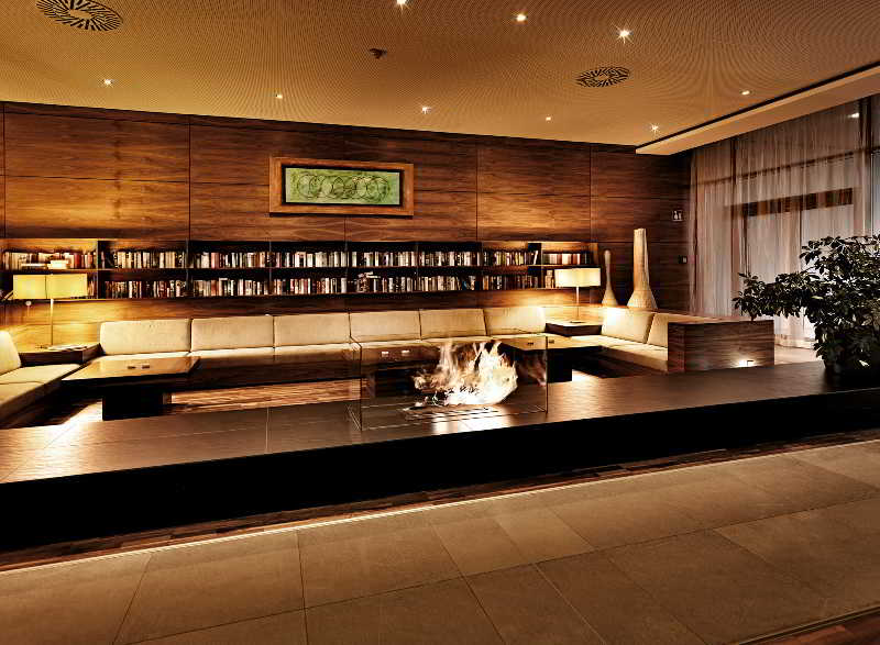 Therme Laa – Hotel I Silent Spa I Villas
