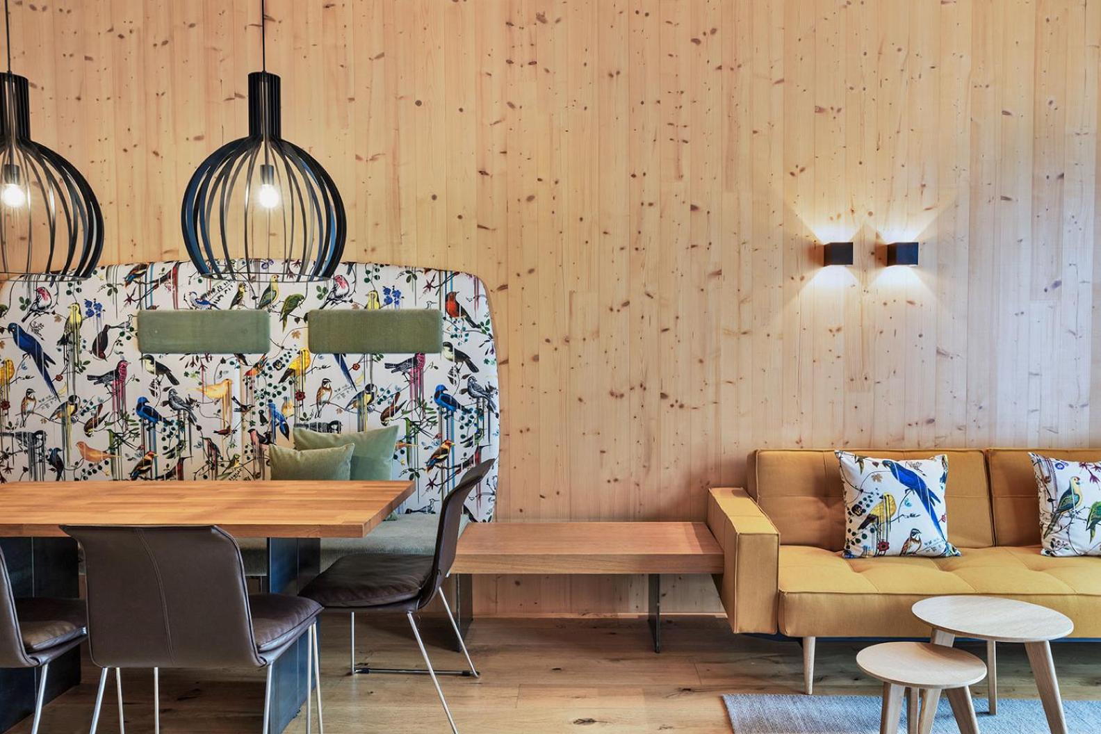 Natürlich Hell Apartments