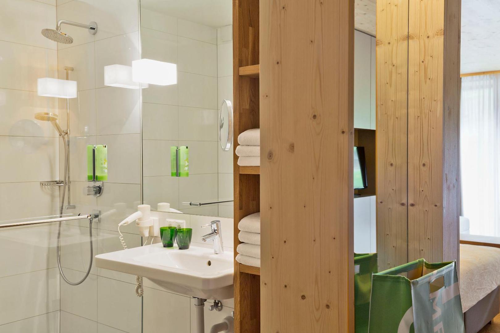 Natürlich Hell Apartments