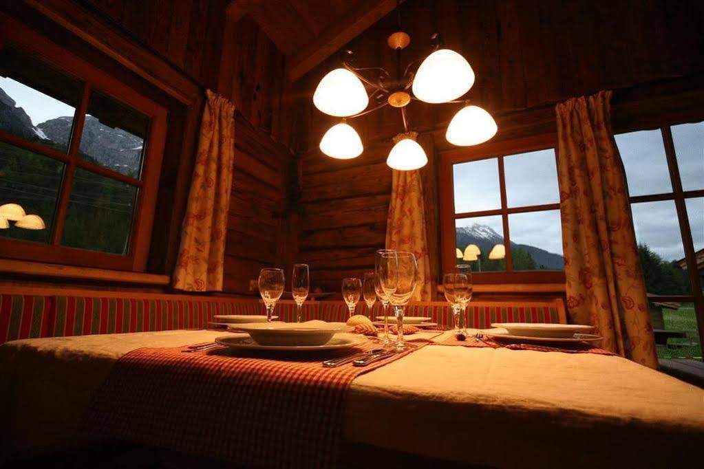 Chalet Resort LaPosch