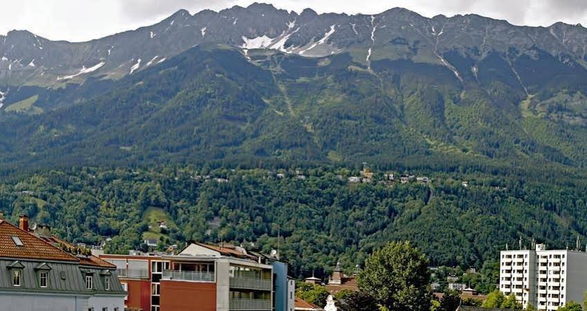 Bistro's Bed - Breakfast