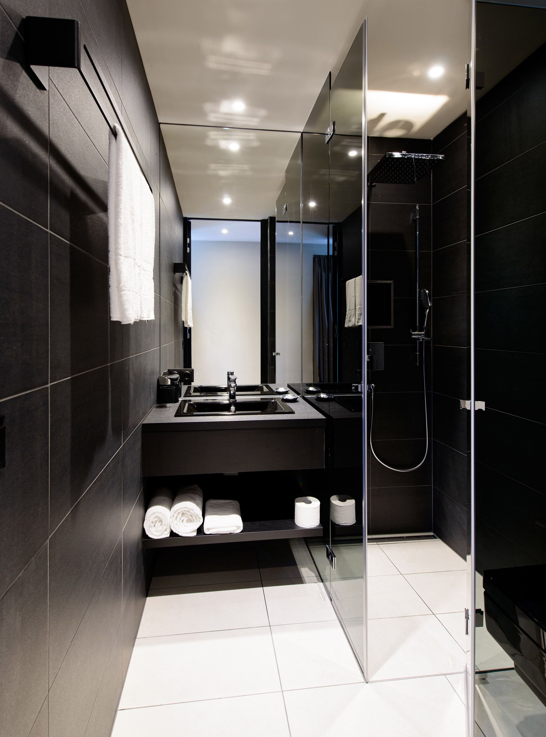 B(l)ackhome City Apartments