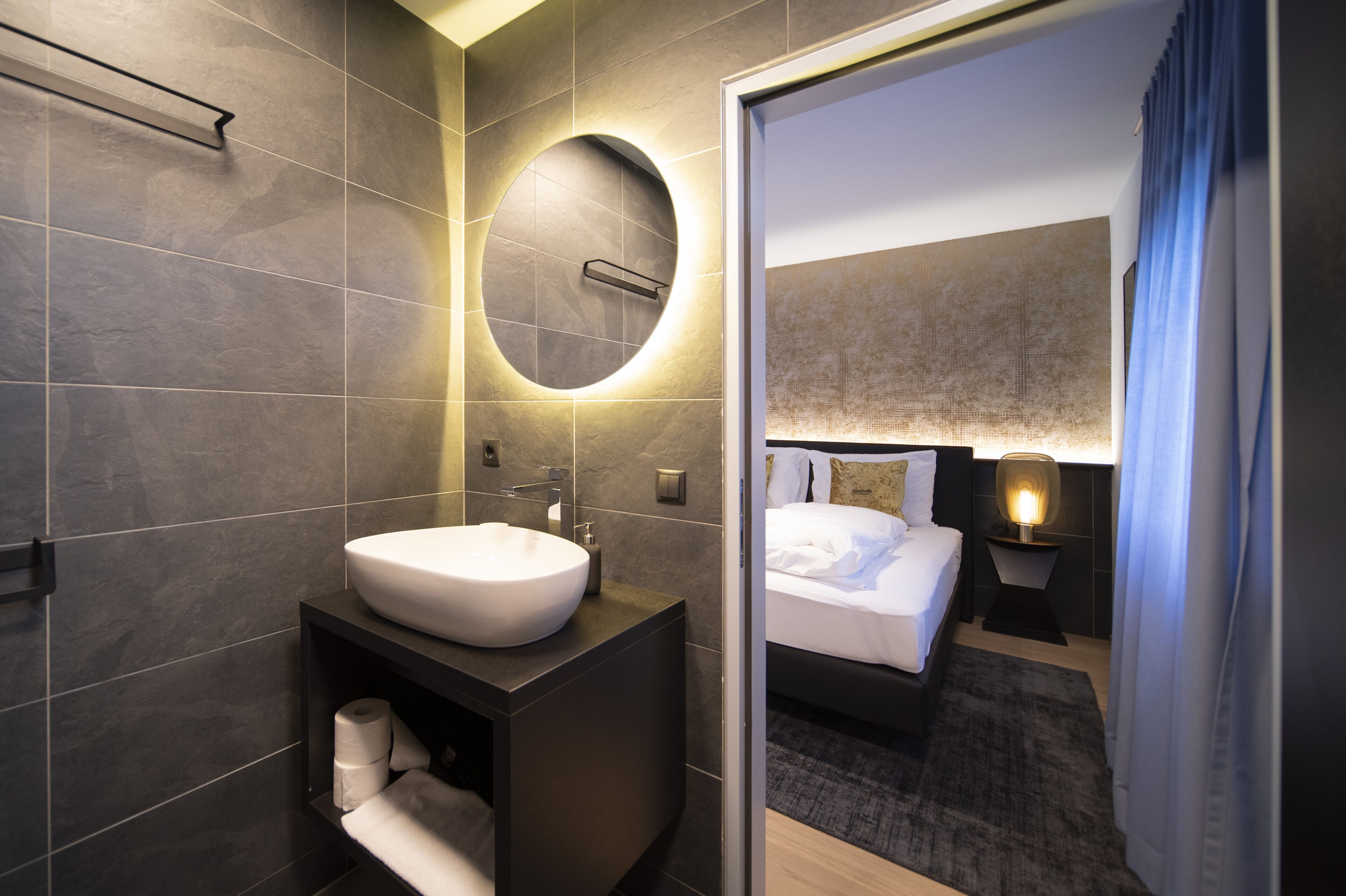 B(l)ackhome City Apartments