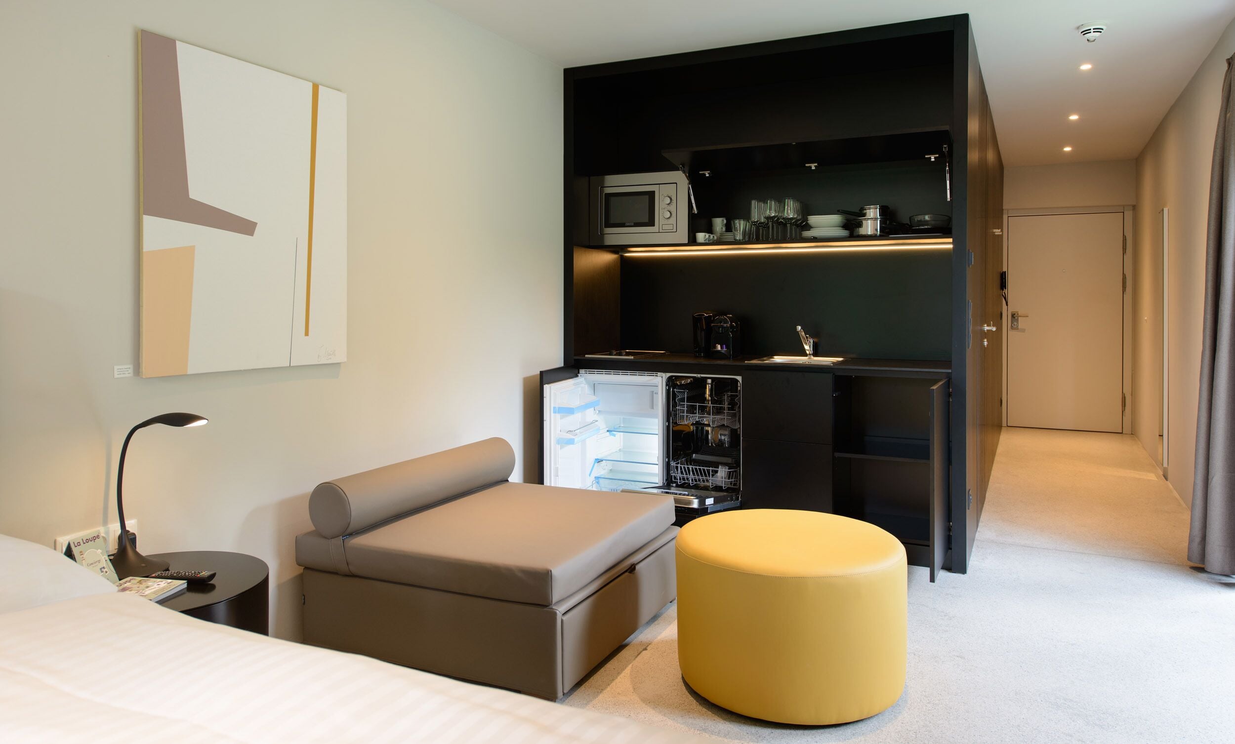 B(l)ackhome City Apartments