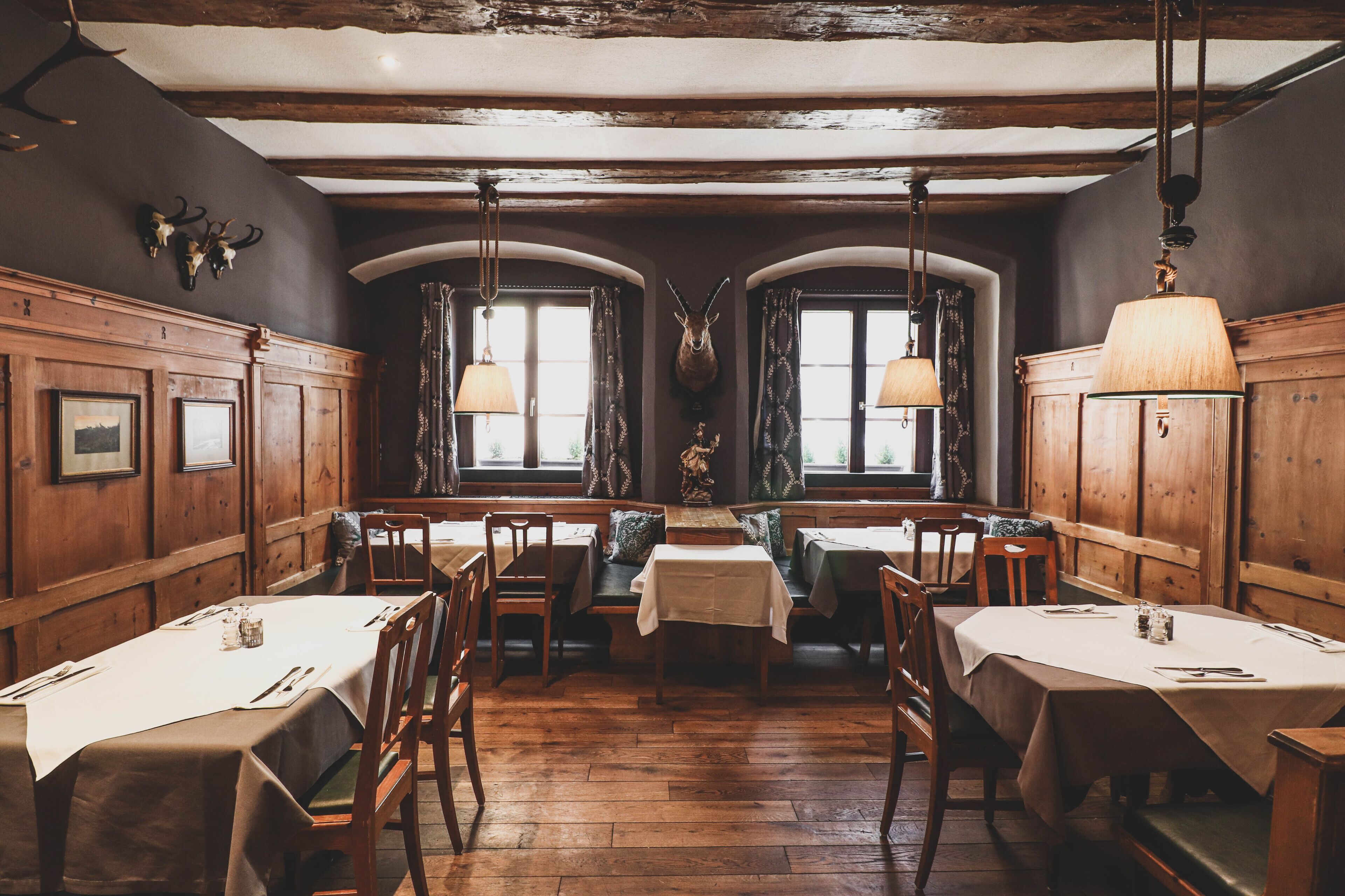 Gasthof Hotel Weises Rössl