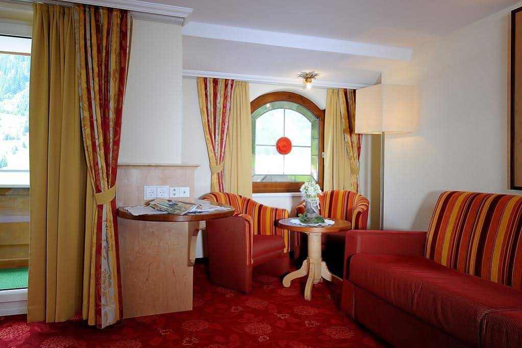 Hotel Alpvita Piz Tasna