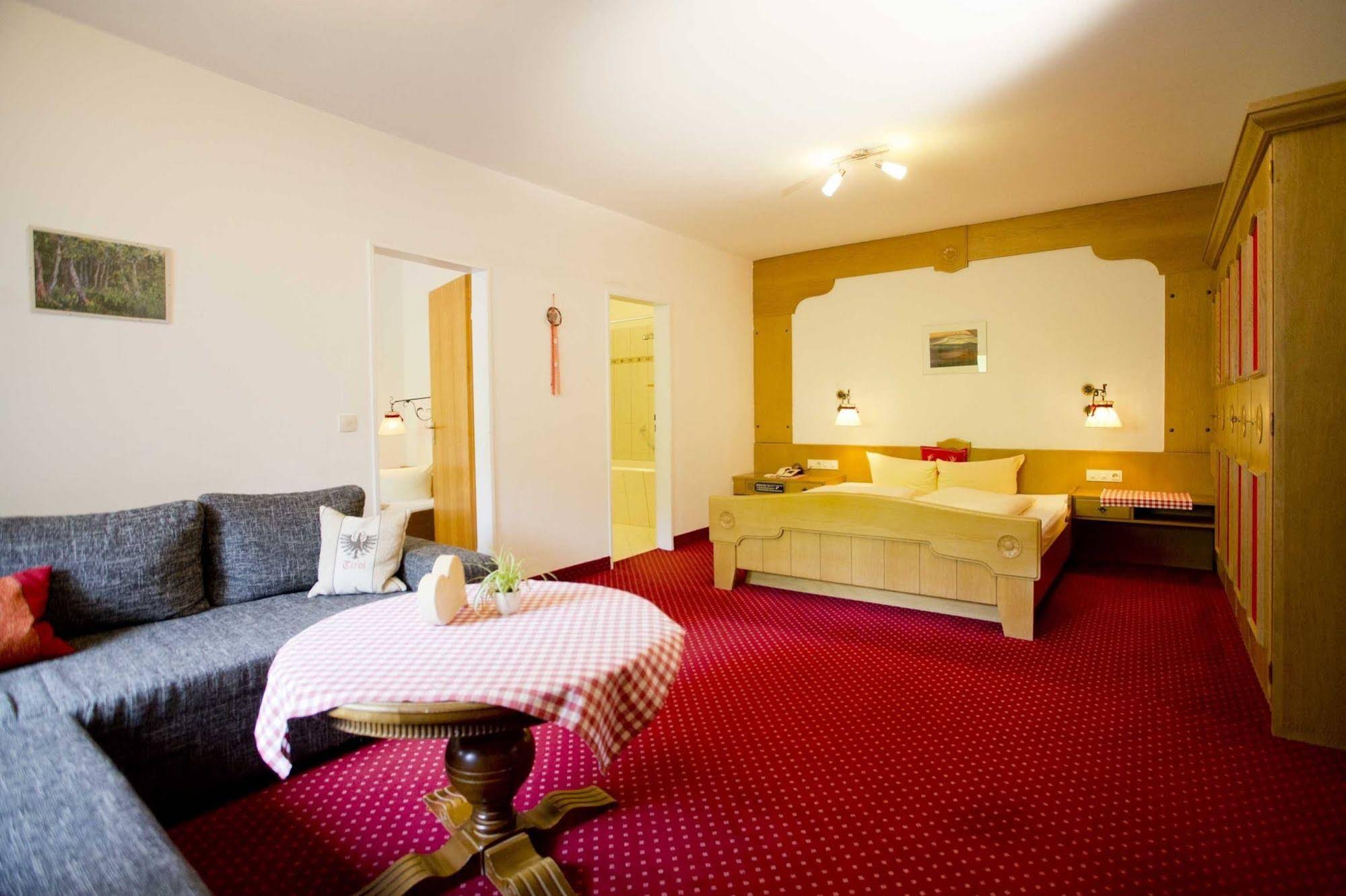 Berghotel Tirol