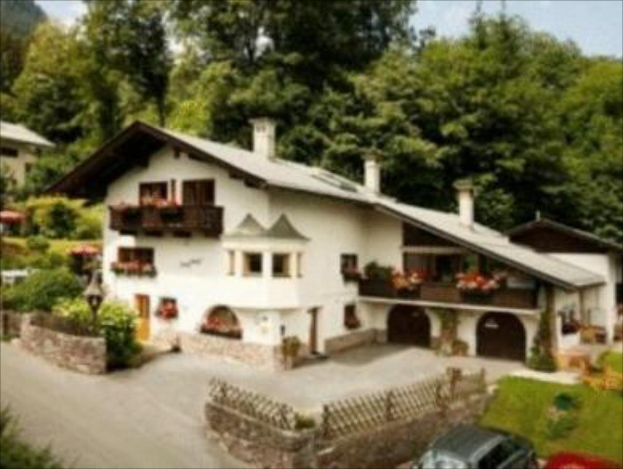 Apartment Haus Schatz