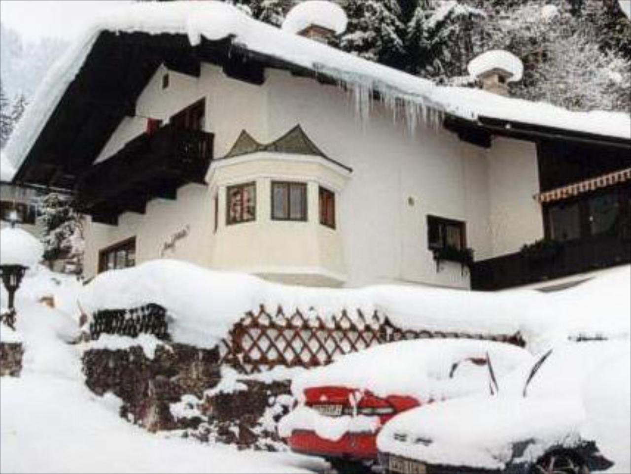 Apartment Haus Schatz