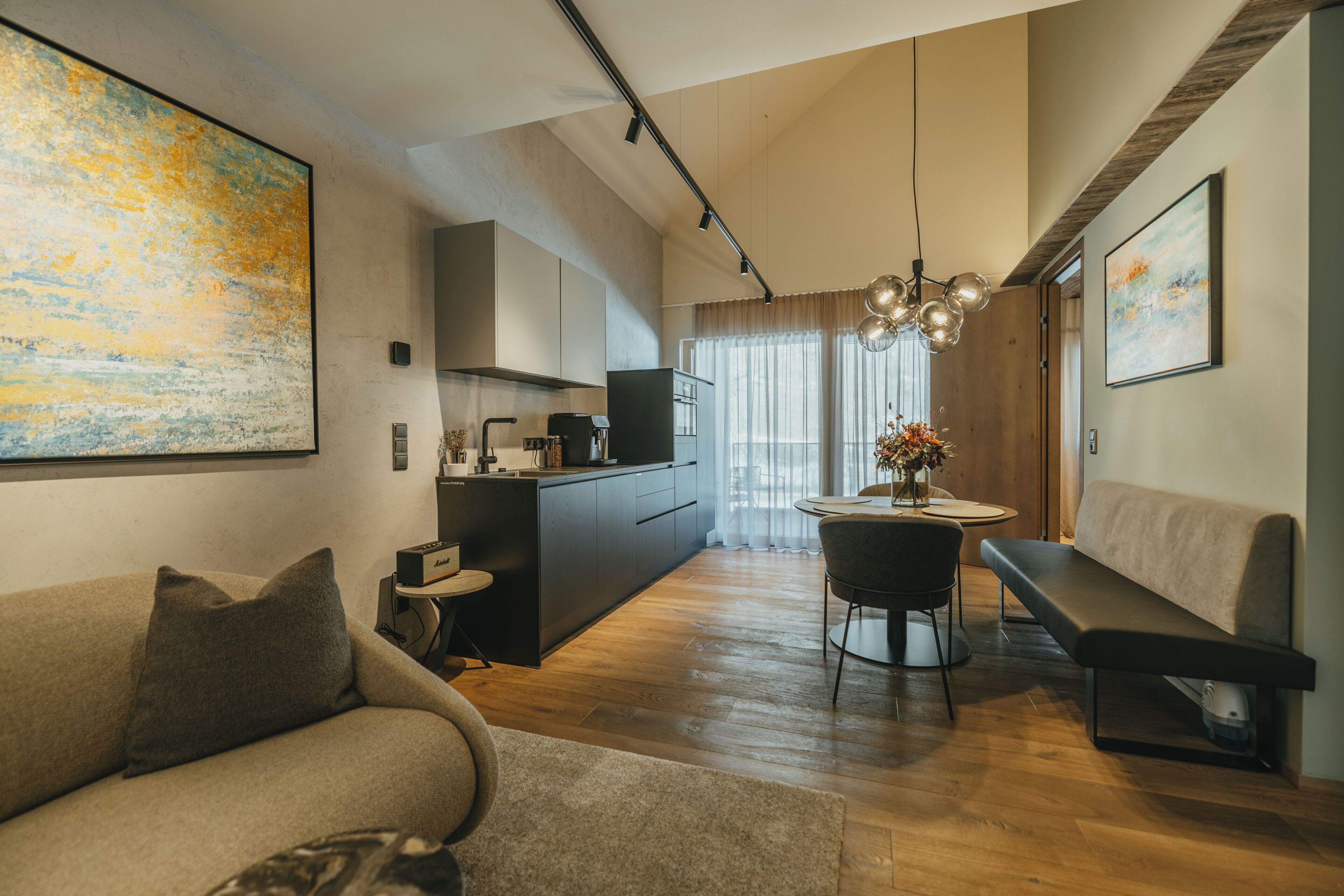 Black Eagle Luxury Appartements