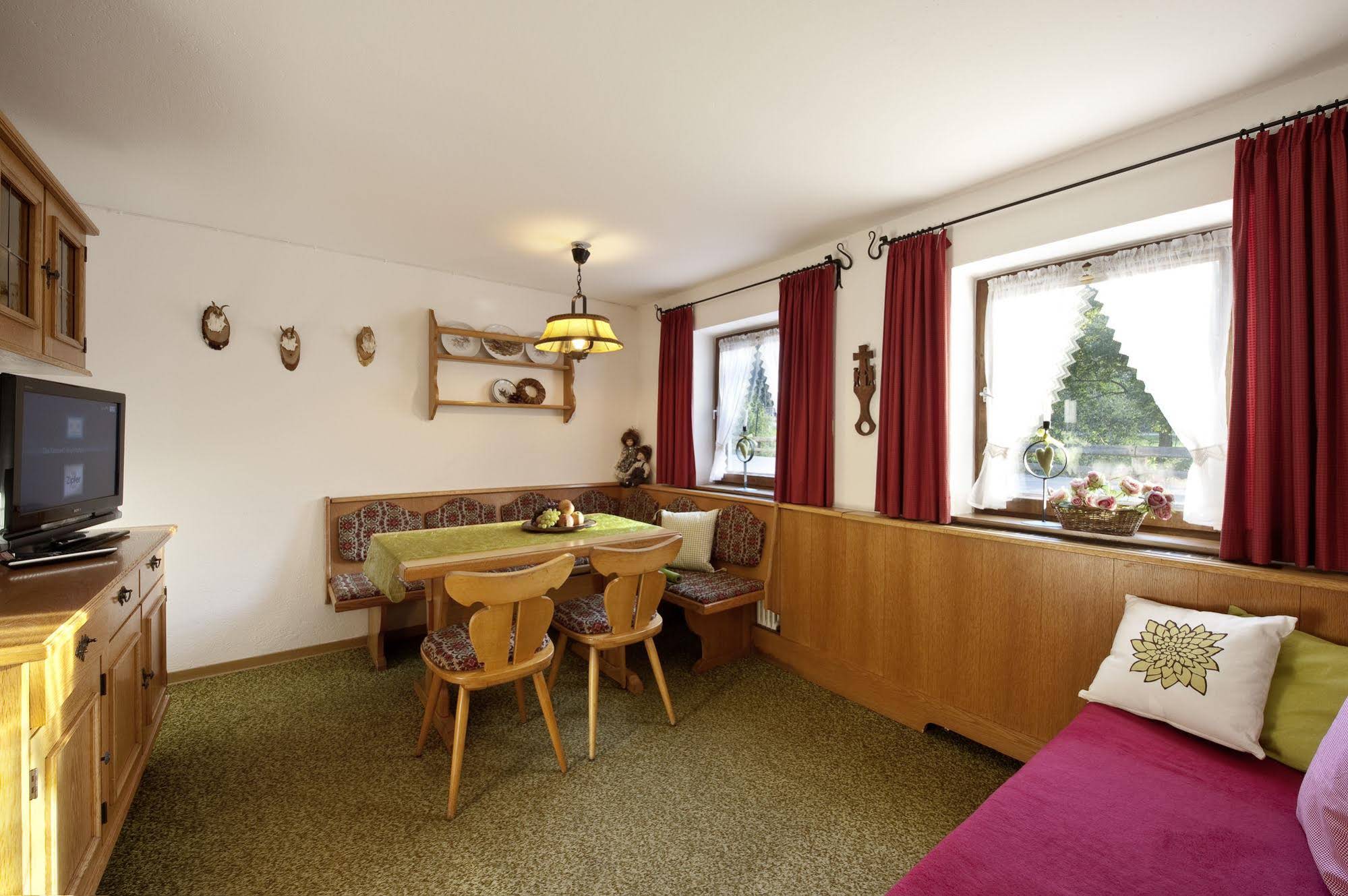 Bruggerhof Pension