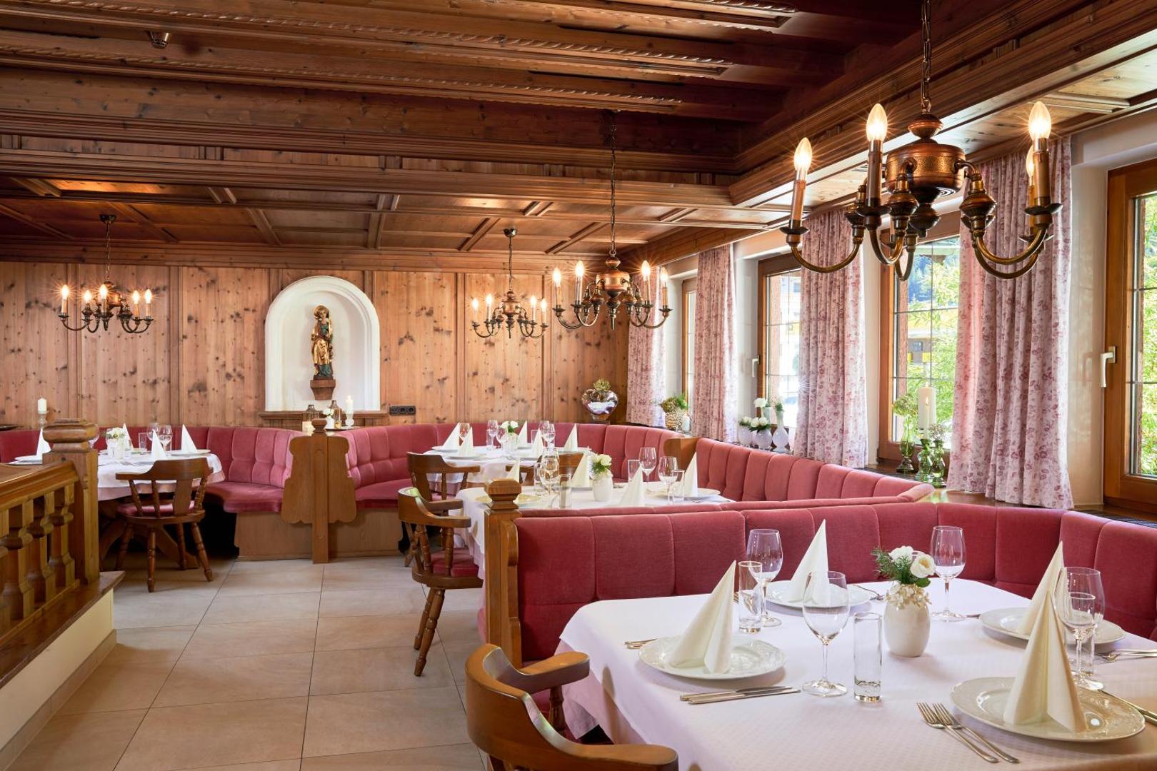 Hotel Alpenhof Kristall