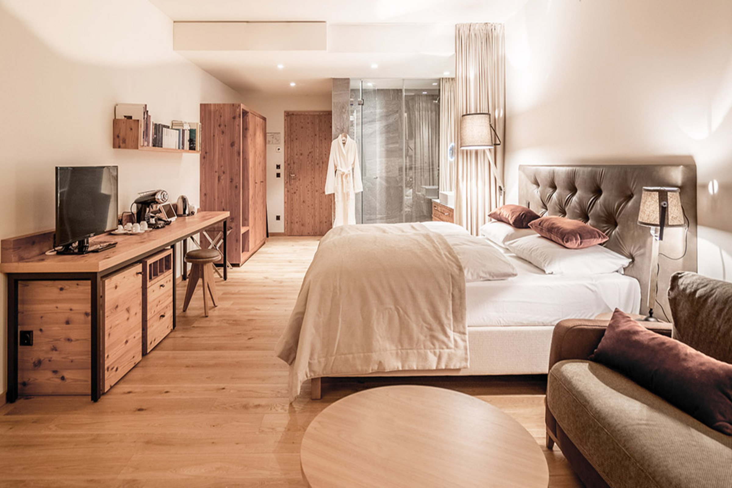 Nidum Casual Luxury Hotel