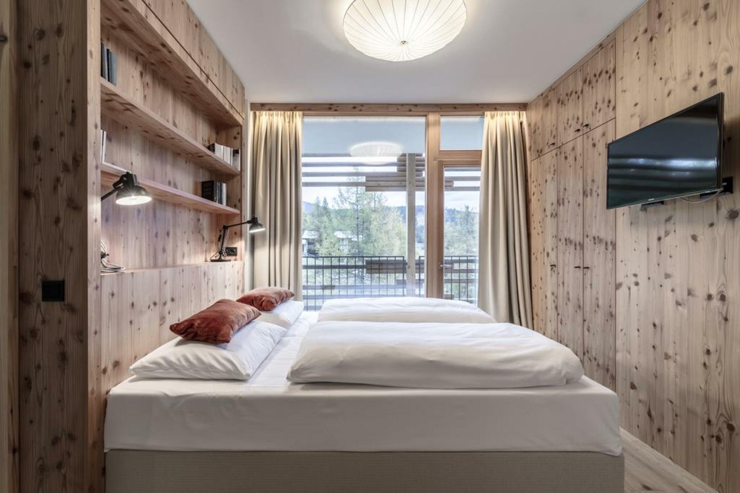 Nidum Casual Luxury Hotel