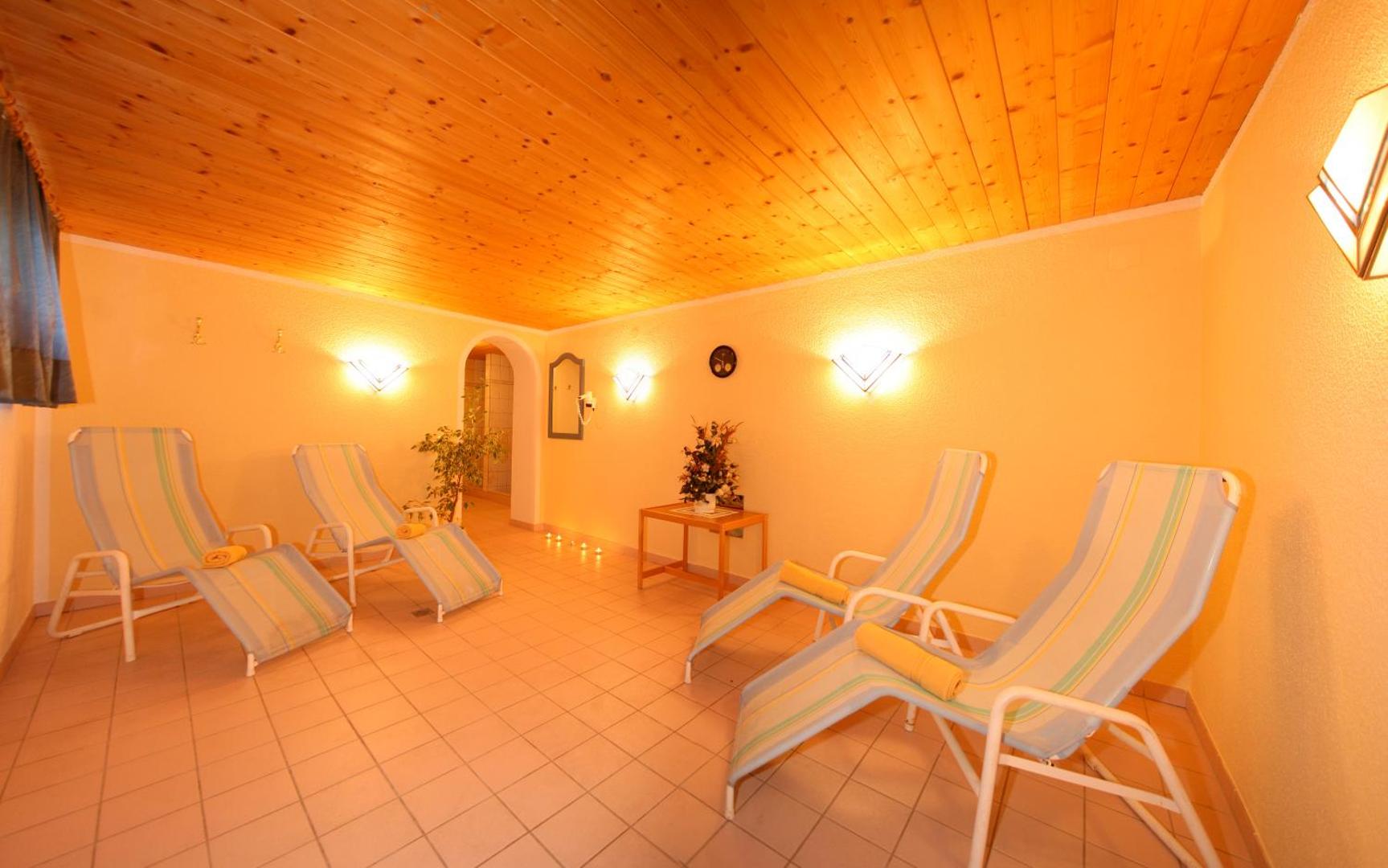Pension Tirol
