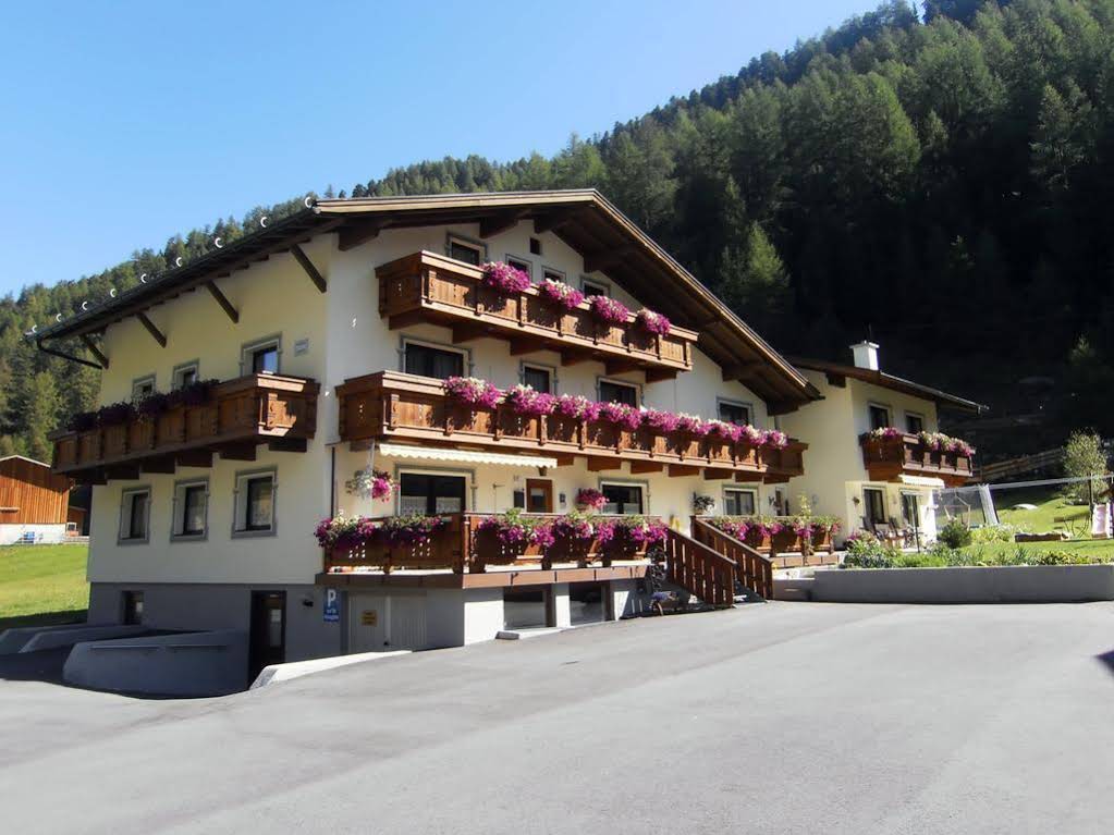 Gstrein Pension