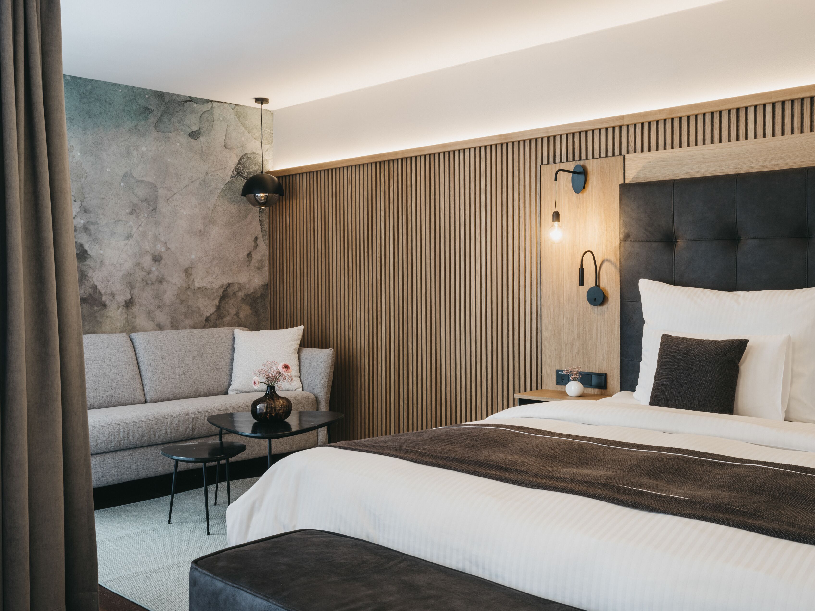 The Crystal VAYA Unique