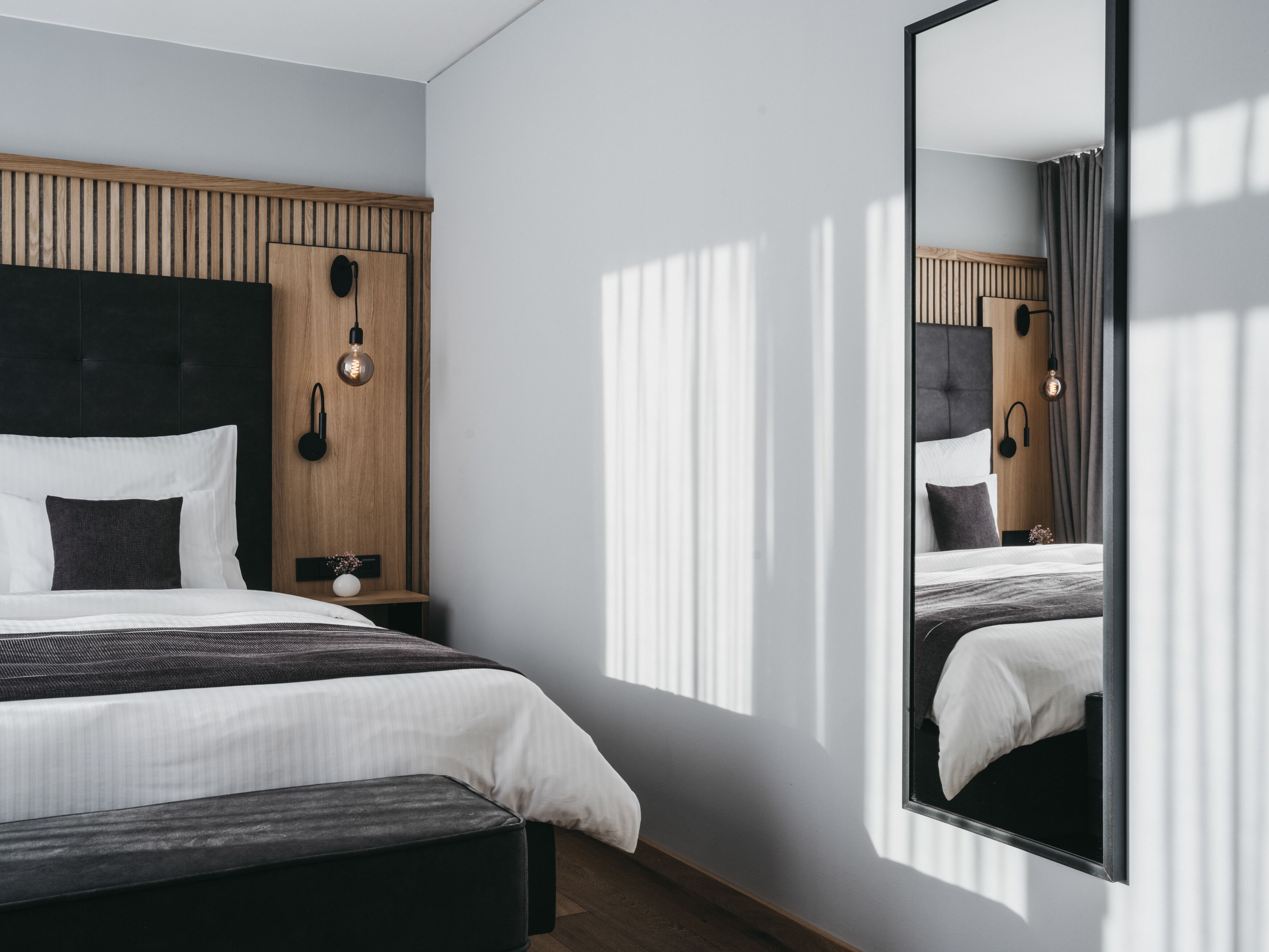 The Crystal VAYA Unique