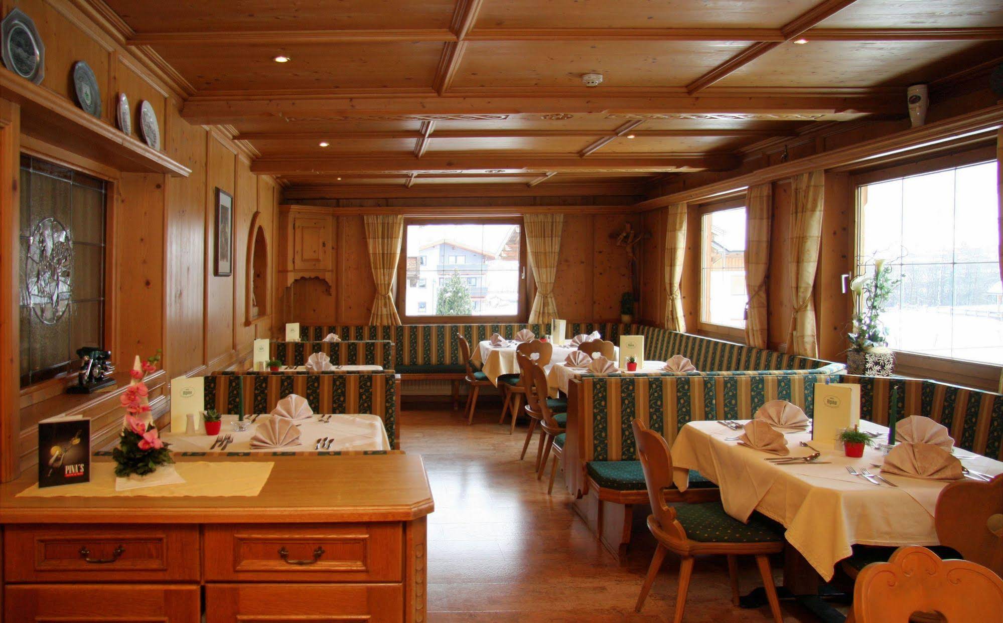 Hotel Alpina