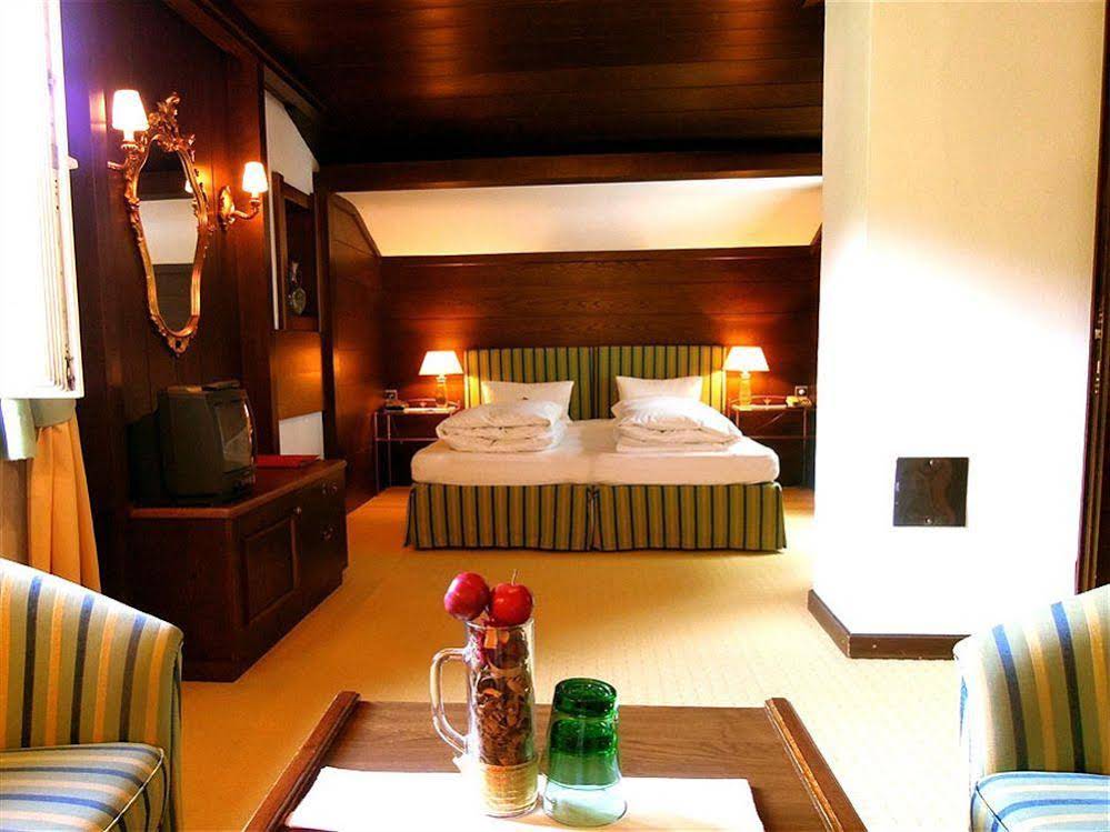 Hotel Olympia & Herbs