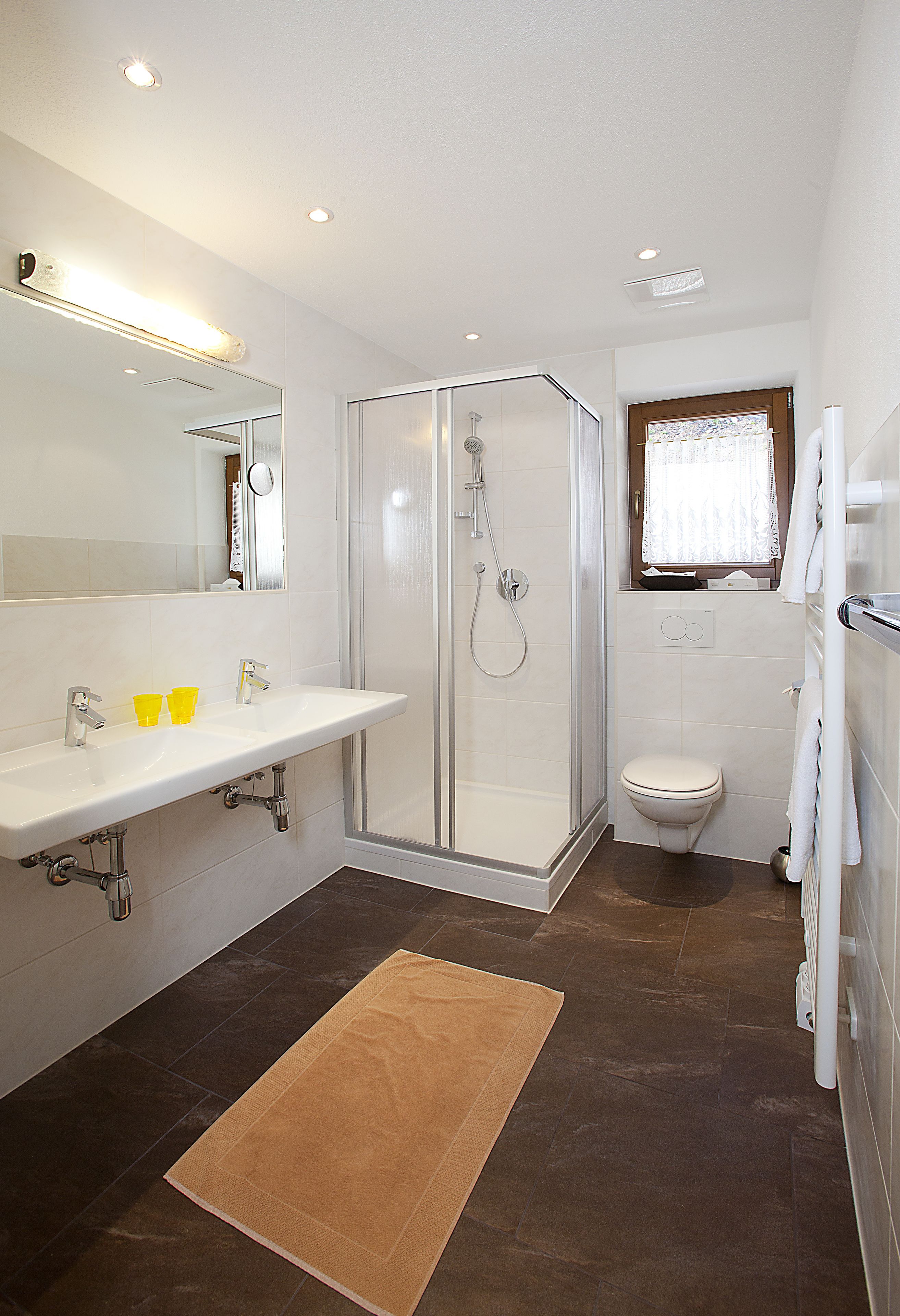 Alpin Appartementhaus