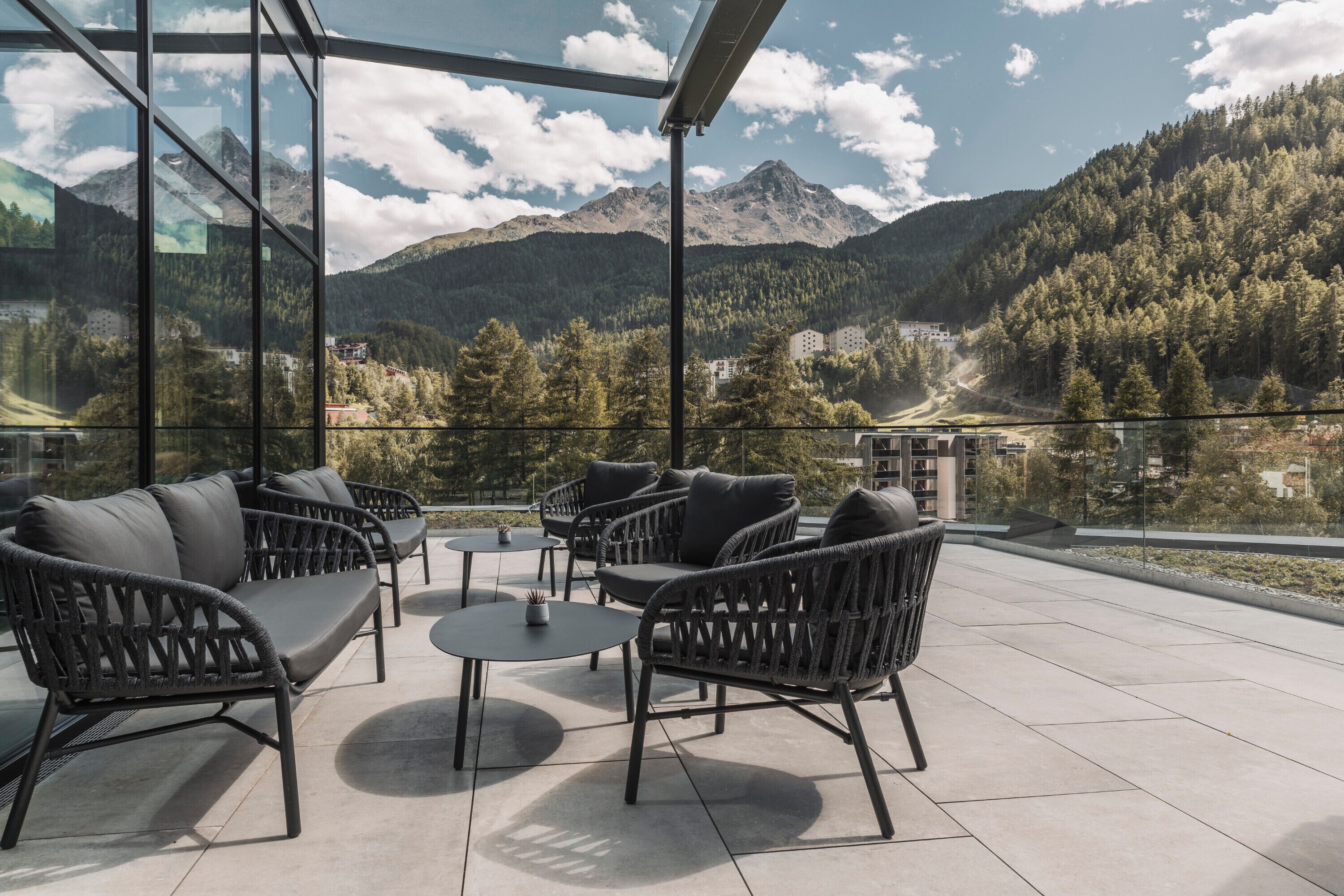 Castello Falkner Chalets & Residences