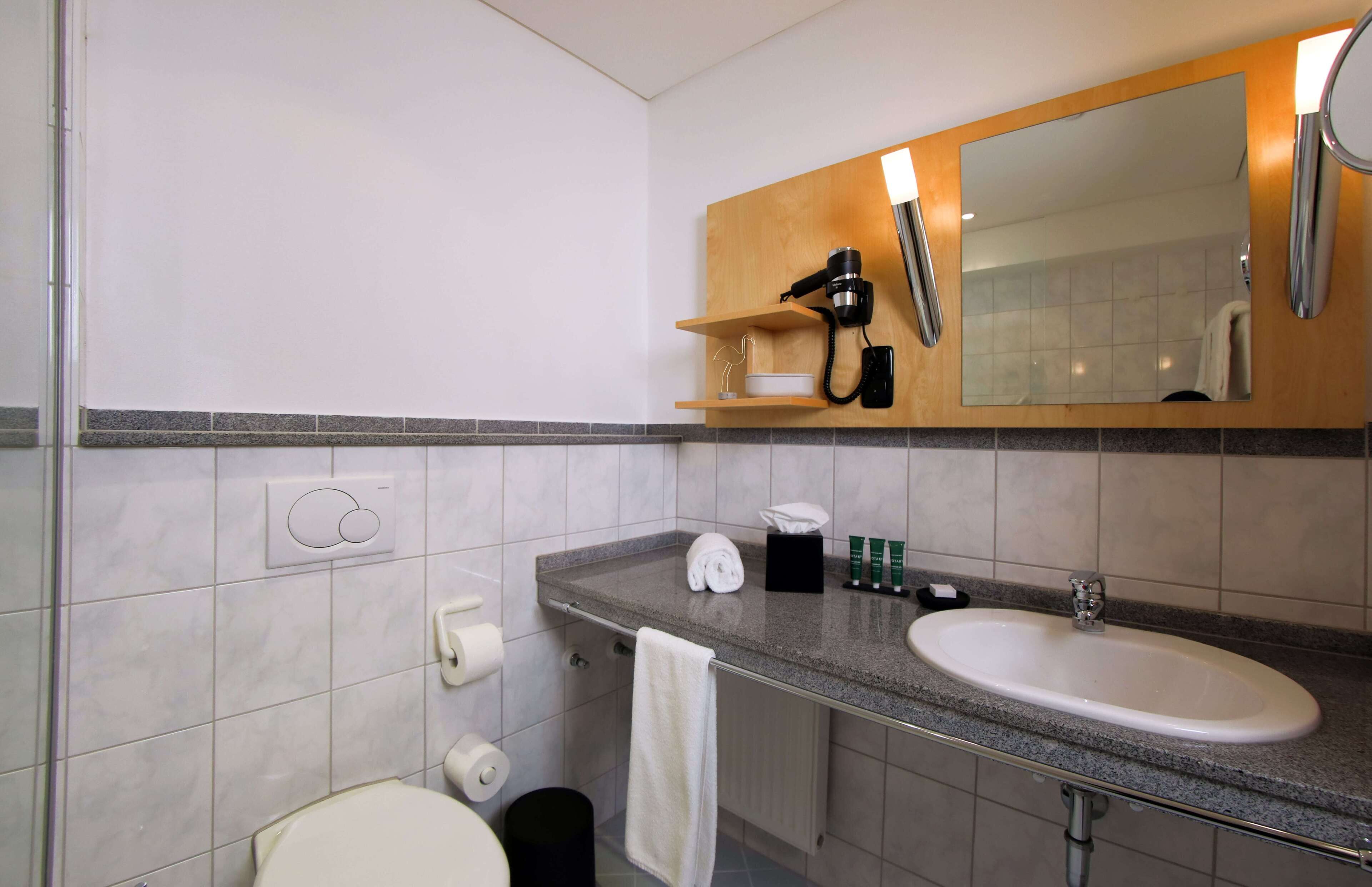 Hit the Sky Sporthotel