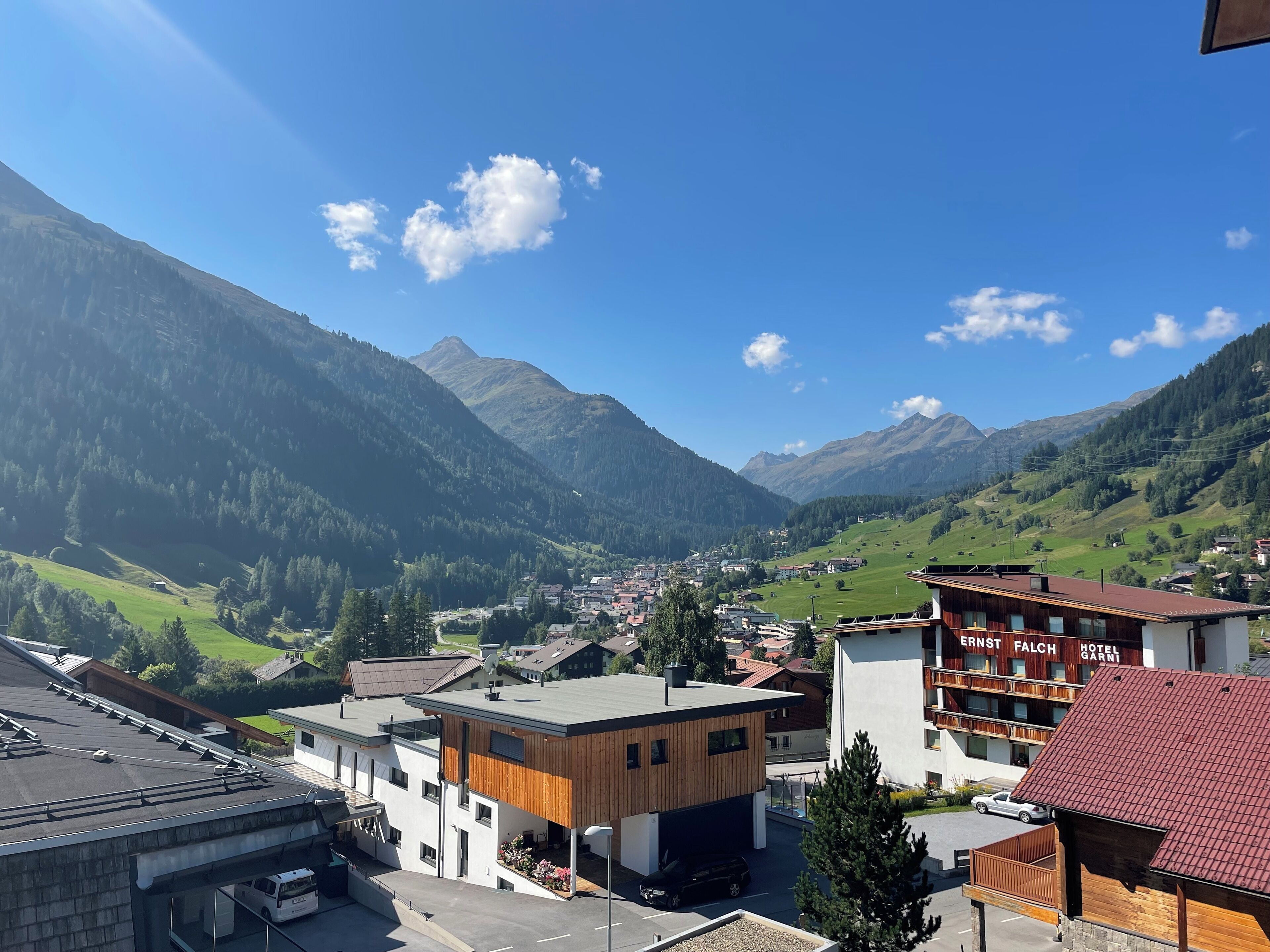 Mountain Spa Residences