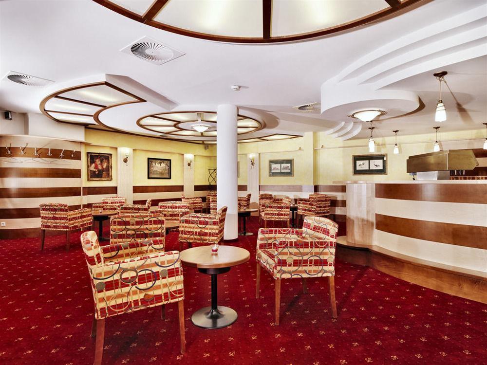 Posthotel Strengen
