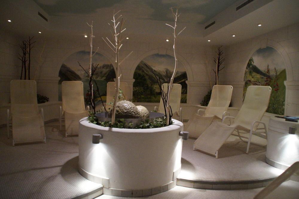 VALARA Alpine Art Hotel