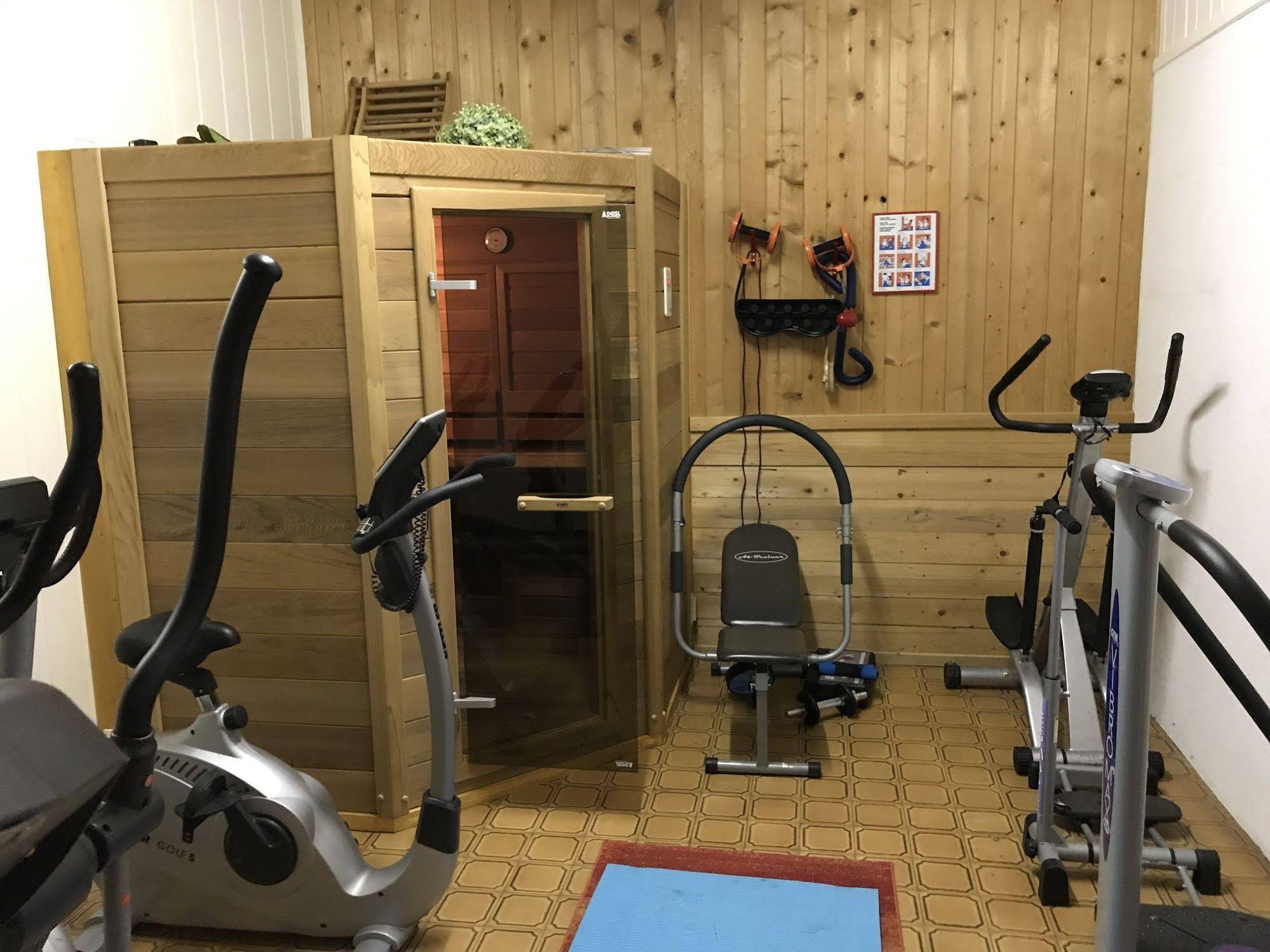 Hotel Guesthouse Almrose