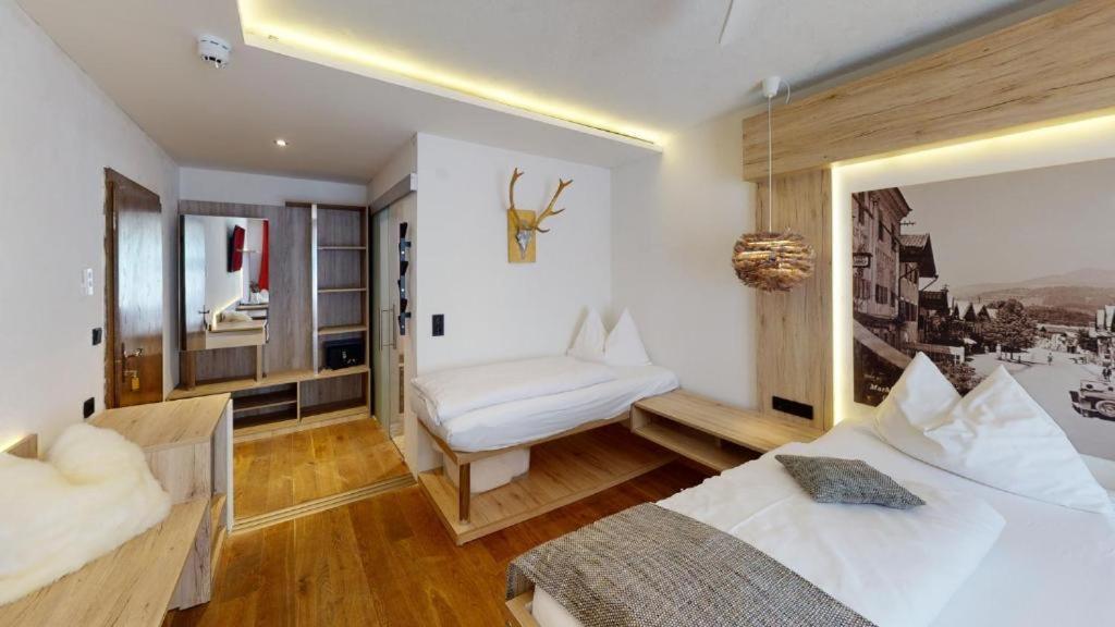 Hotel Adler