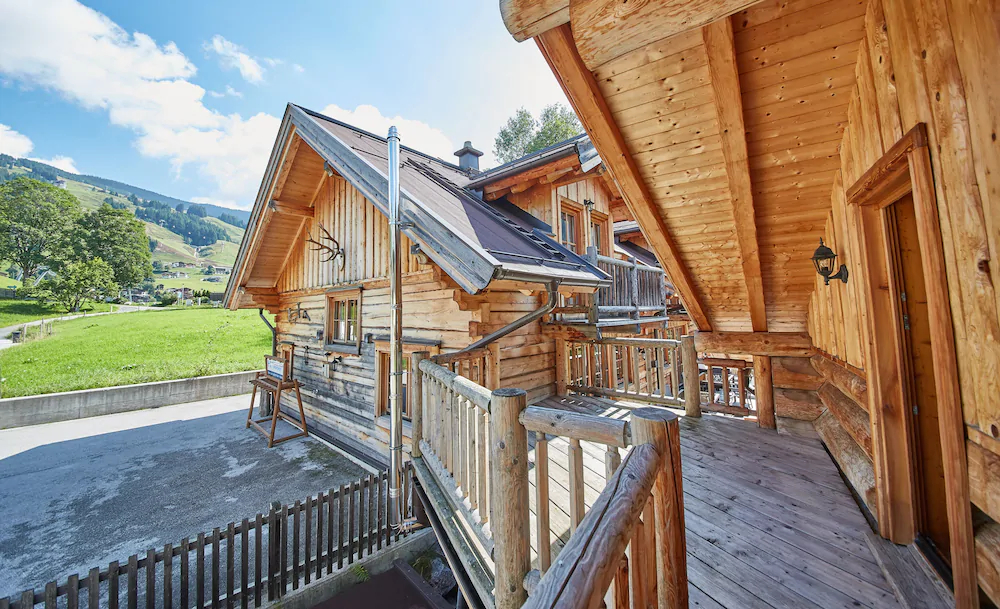 Chalets Blockhaus Saalbach by HolidayFlats24