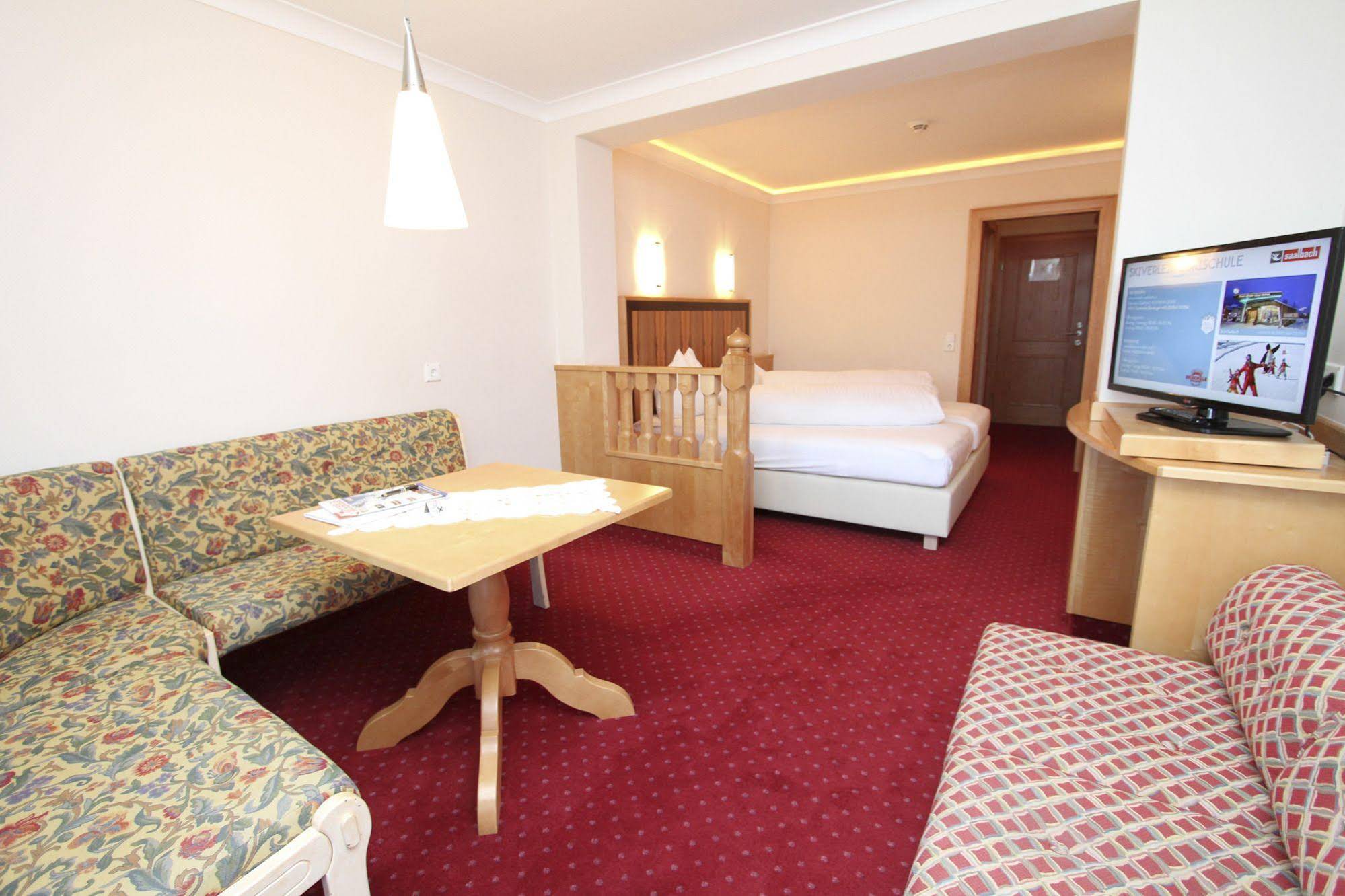 Hotel Edelweiss