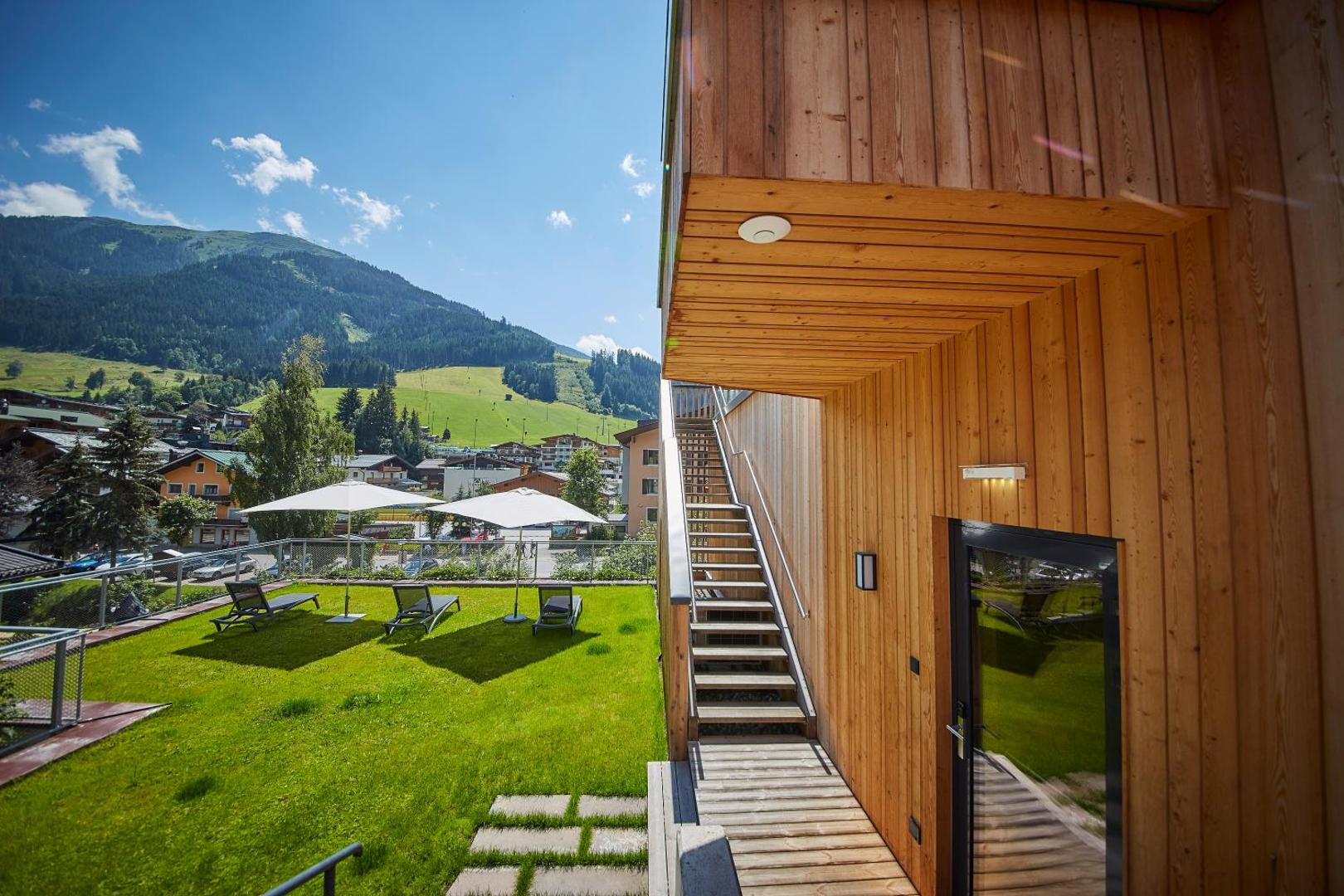 Thomsn Central Hotel & Appartements