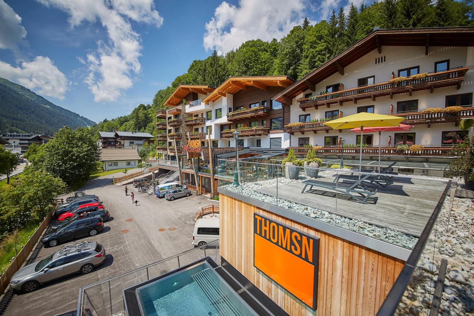 Thomsn Central Hotel & Appartements