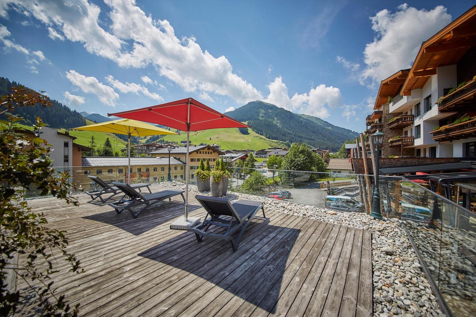Thomsn Central Hotel & Appartements