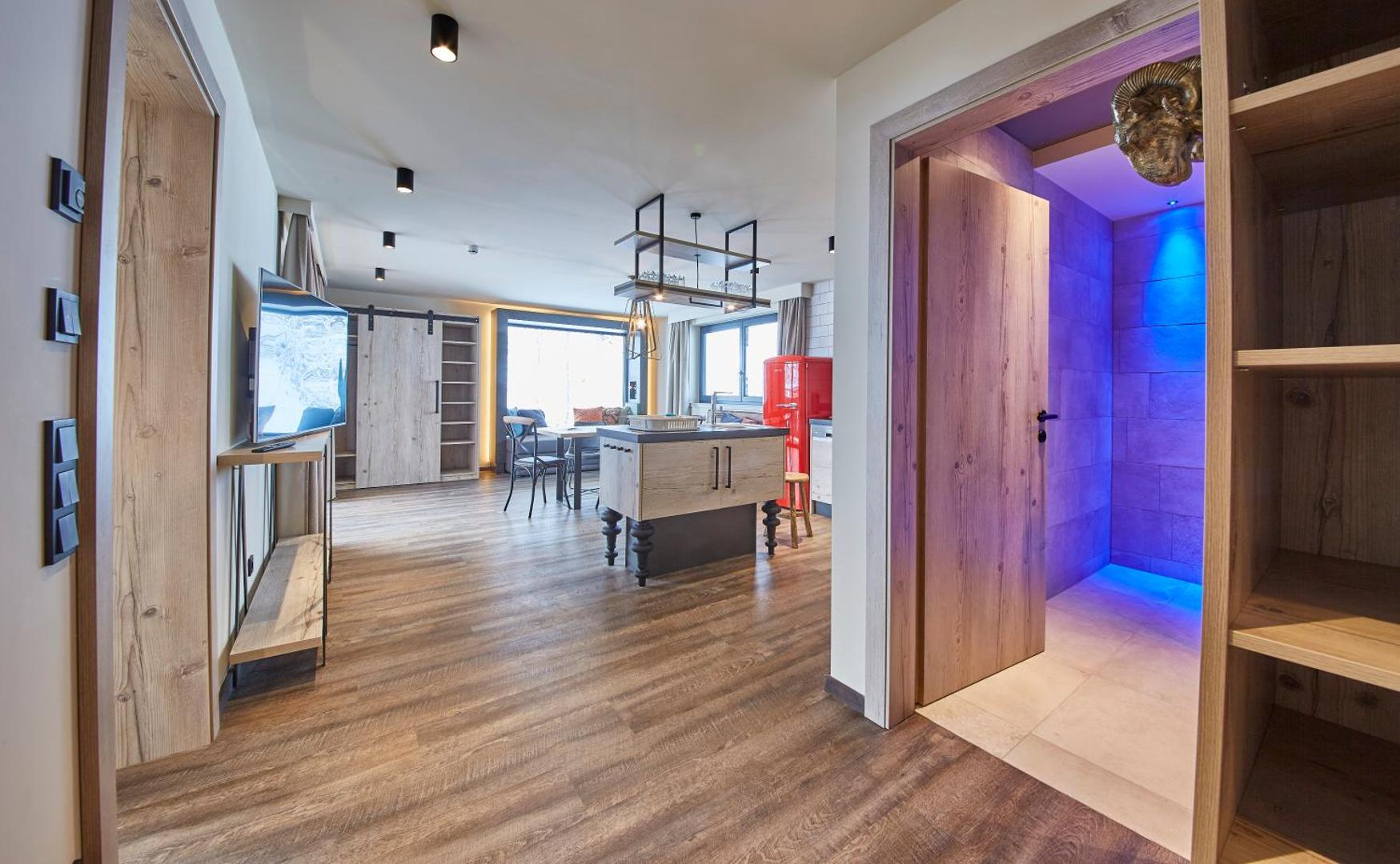 Thomsn Central Hotel & Appartements