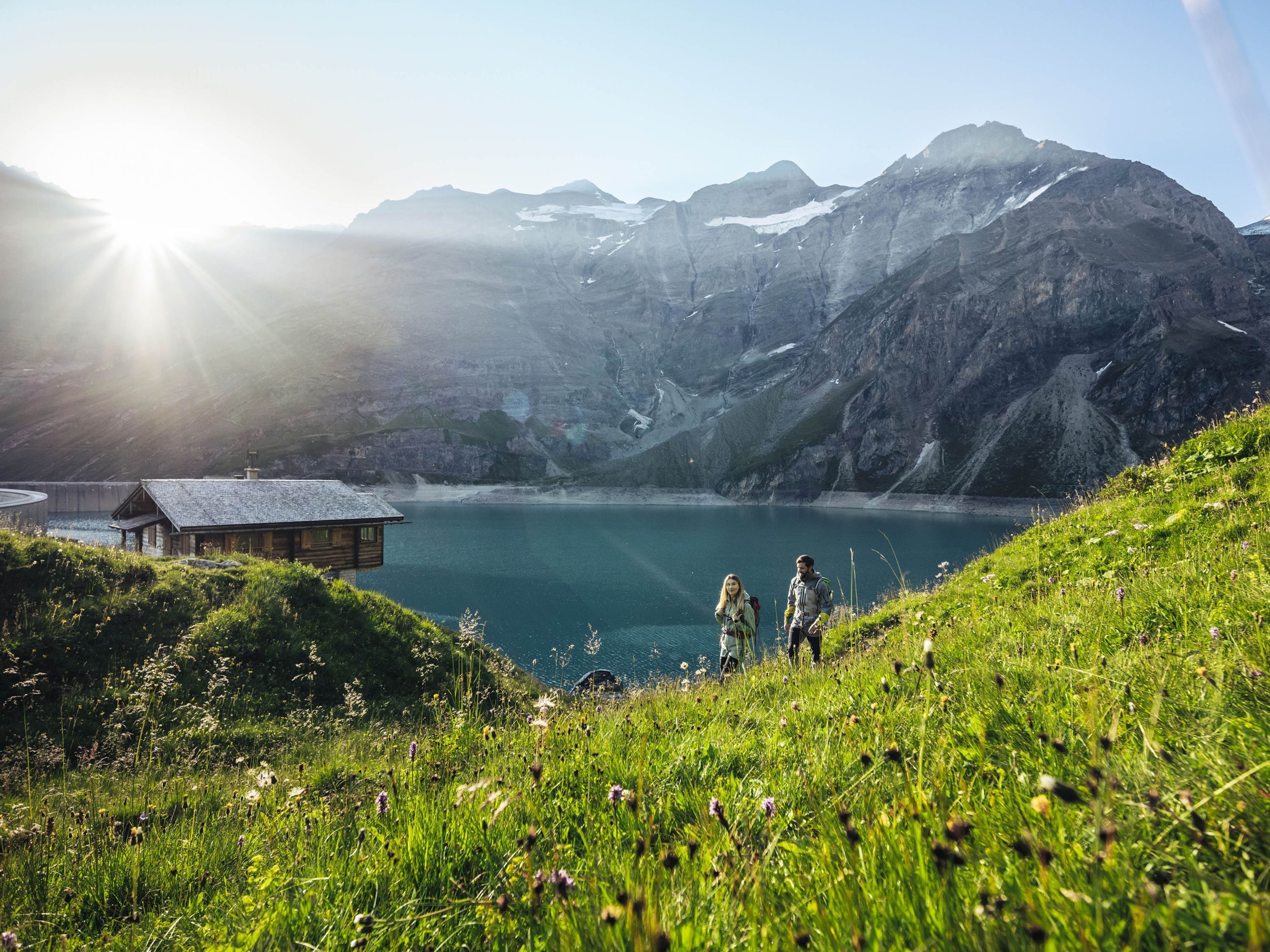 Aurora Mountain Chalet by Alpin Rentals