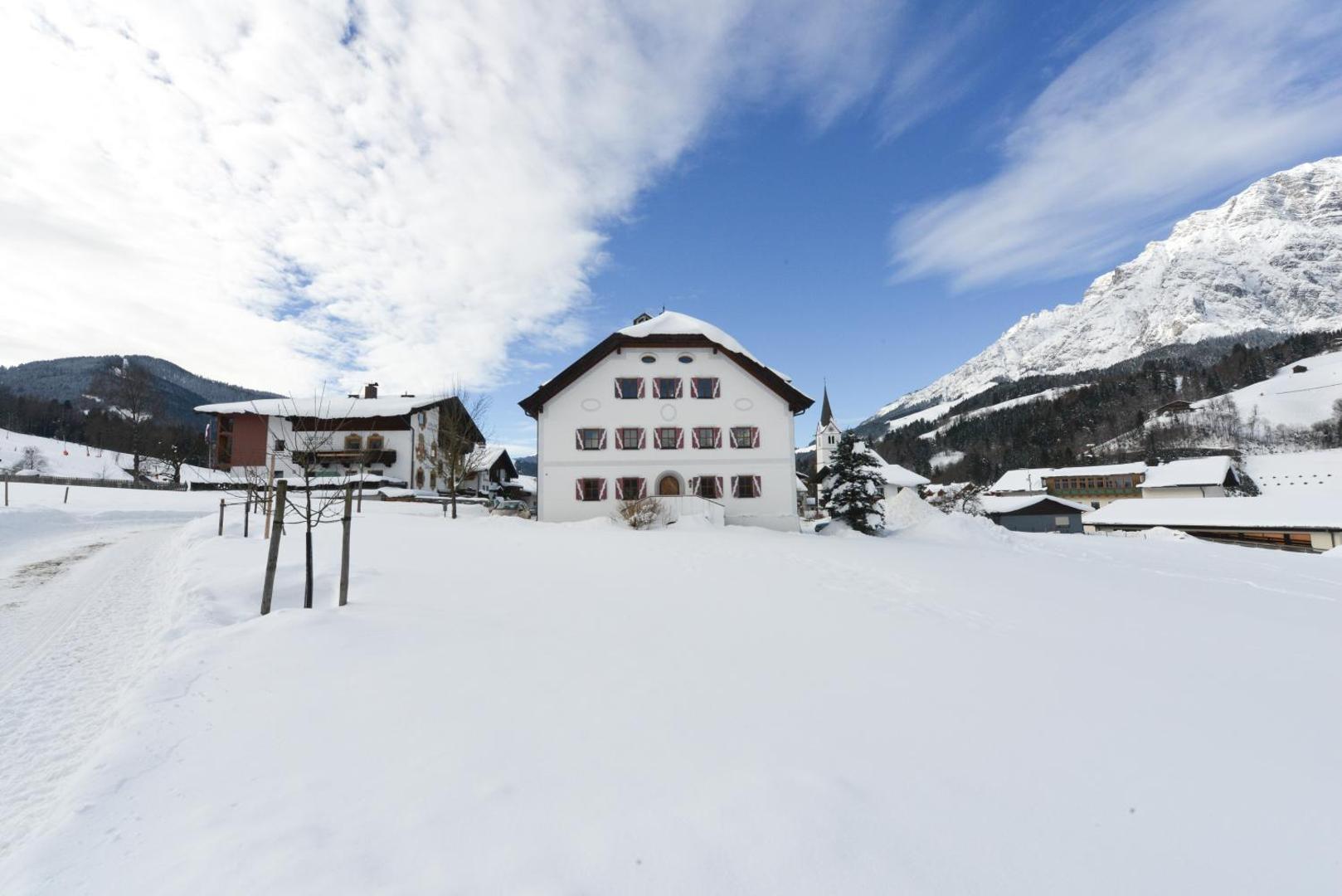 Ansitz Wirtsgut - Familienappartements in den Bergen