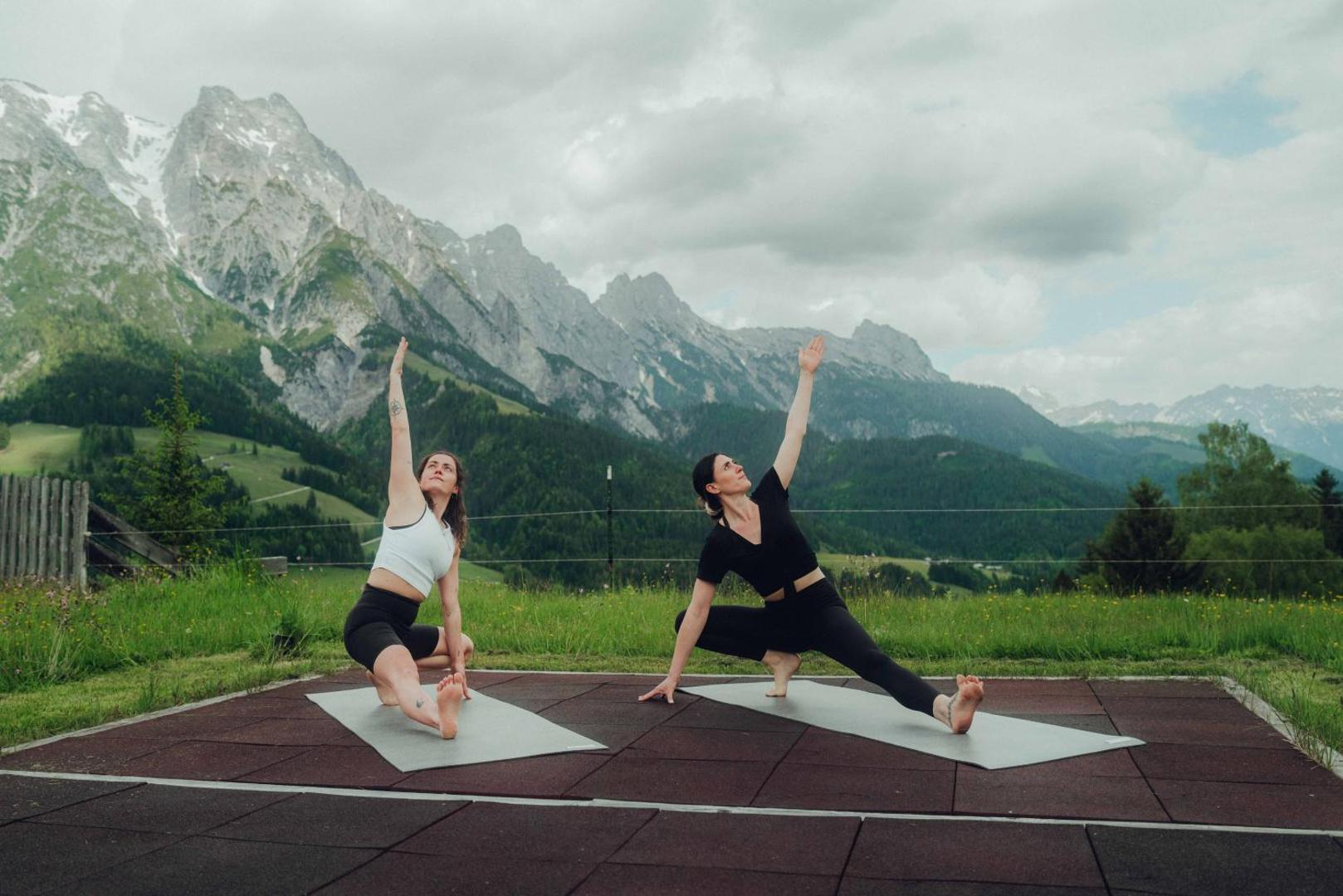 Holzhotel Forsthofalm